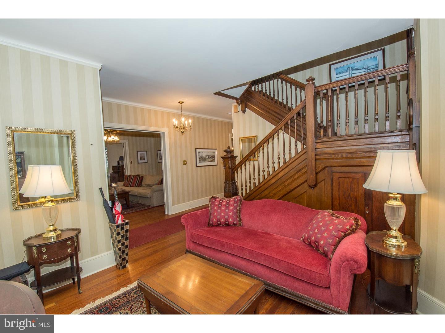 SOUTH WAYNE - Residential