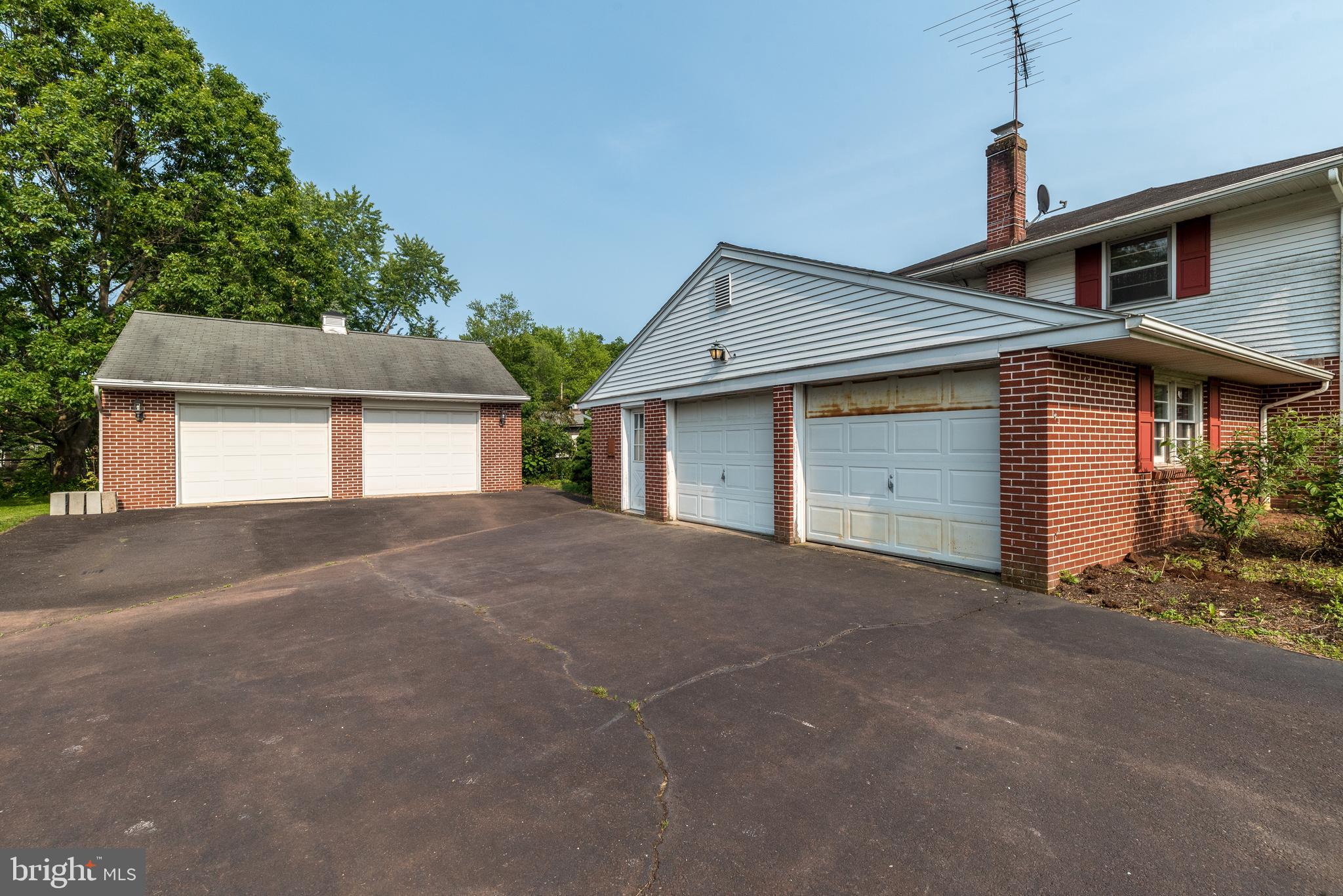 937 GENERAL NASH DRIVE