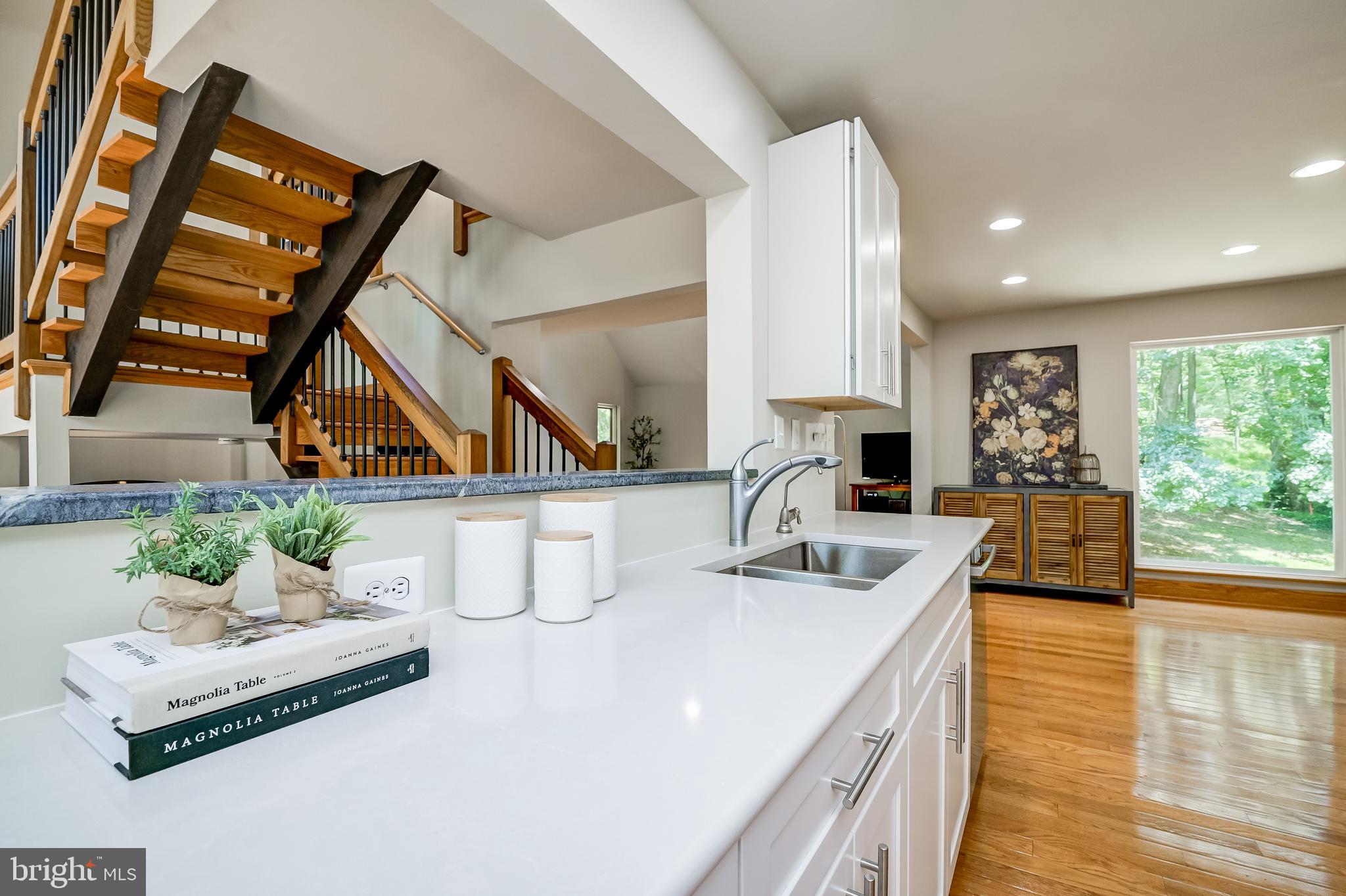 HARLOW - Residential