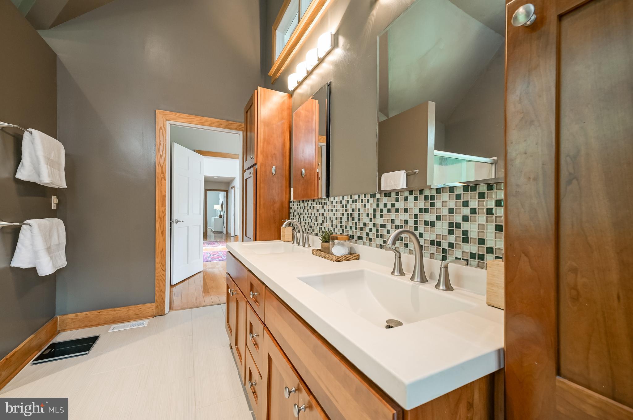 HARLOW - Residential