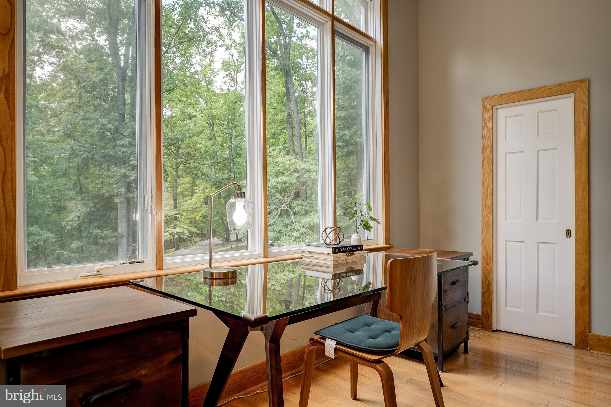 HARLOW - Residential