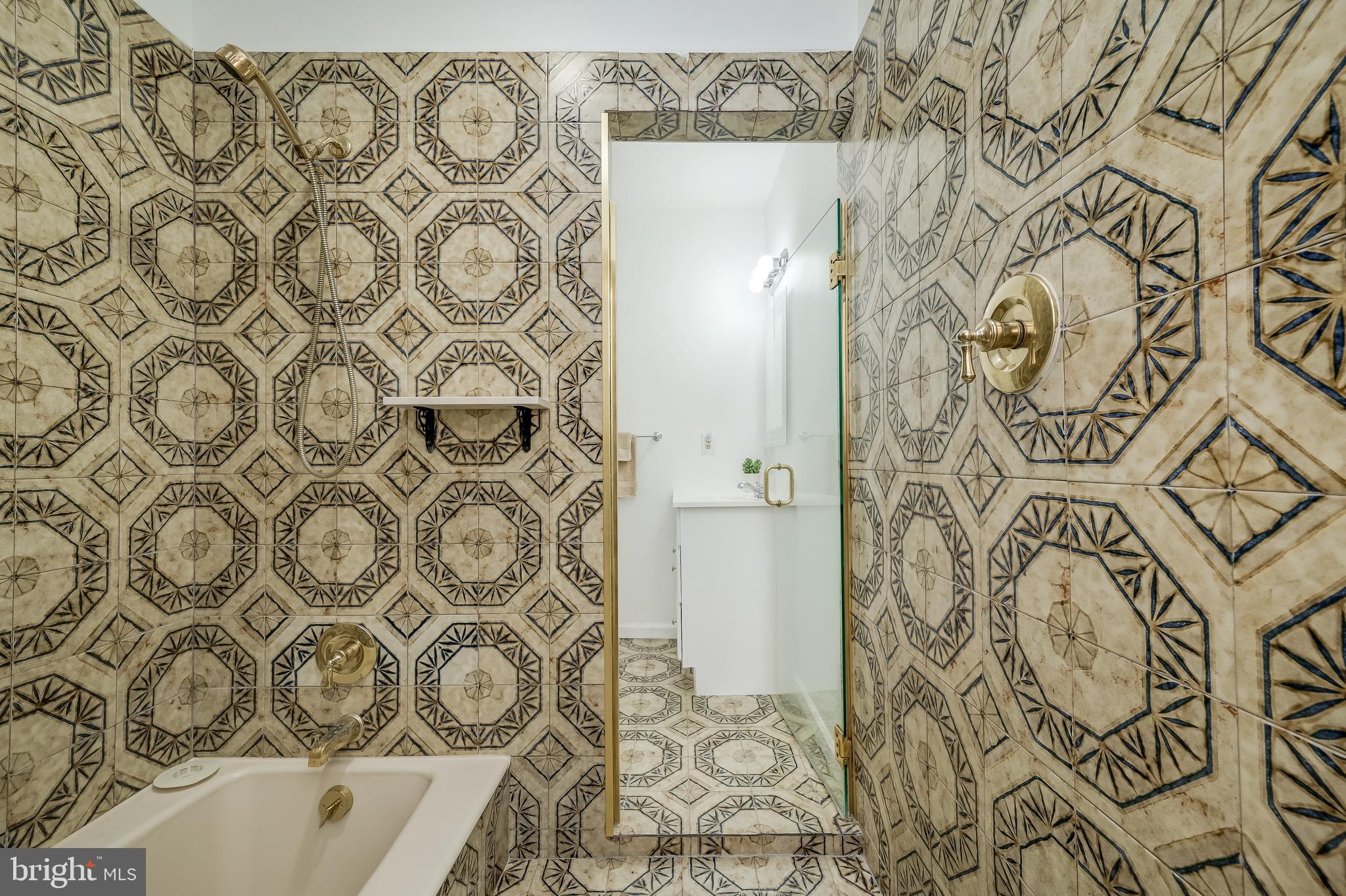 HARLOW - Residential