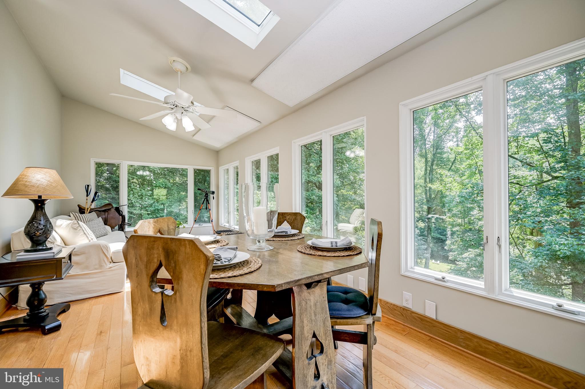 HARLOW - Residential