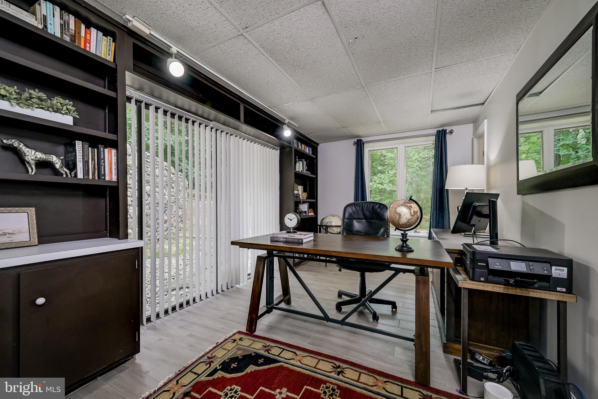 HARLOW - Residential