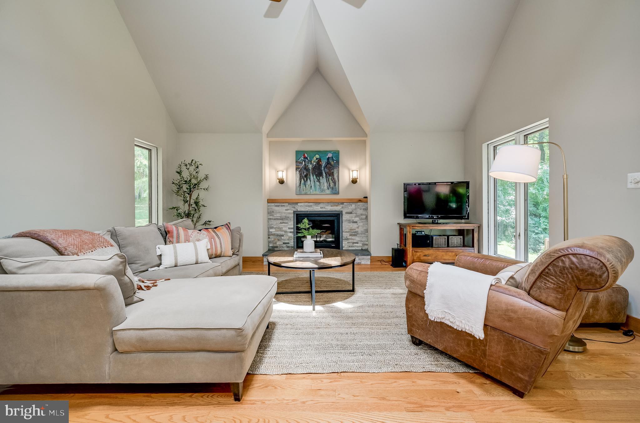 HARLOW - Residential