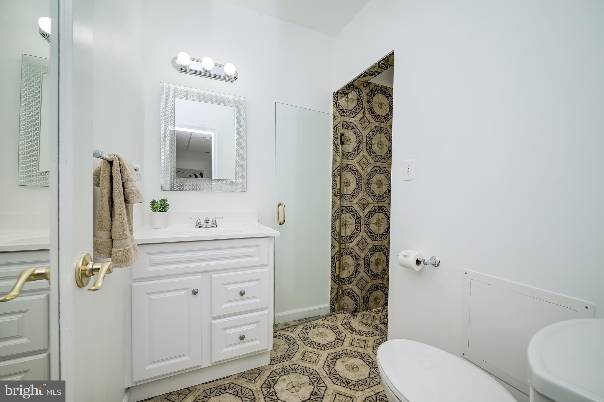 HARLOW - Residential