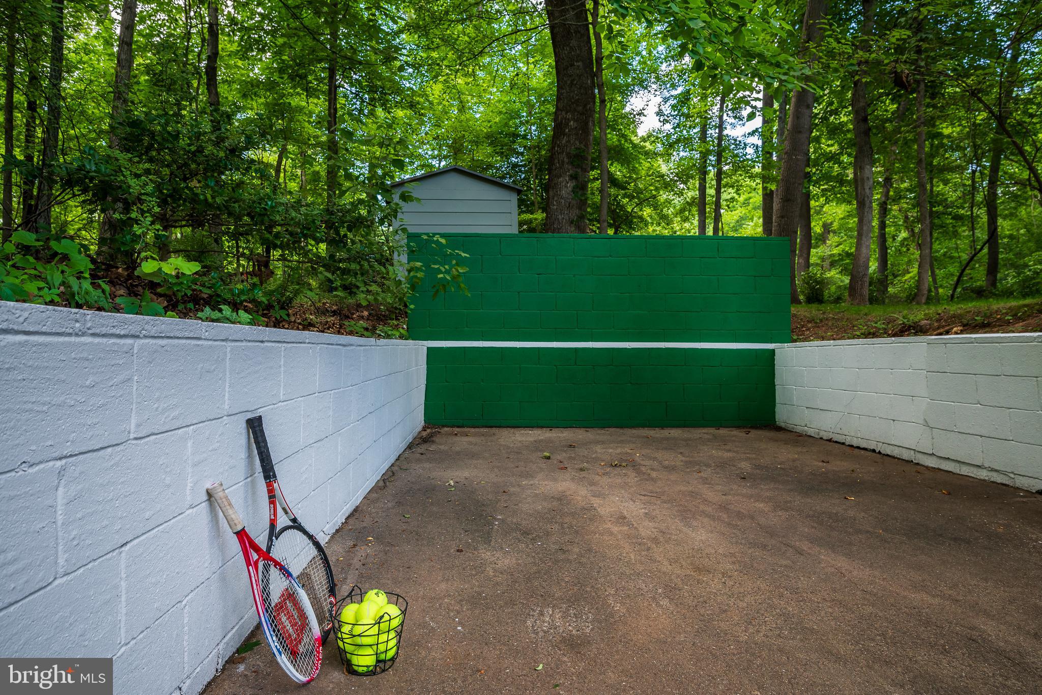 HARLOW - Residential