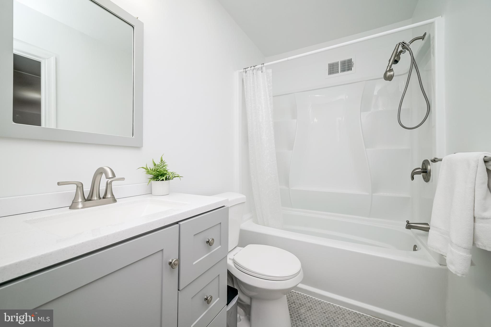 HARLOW - Residential