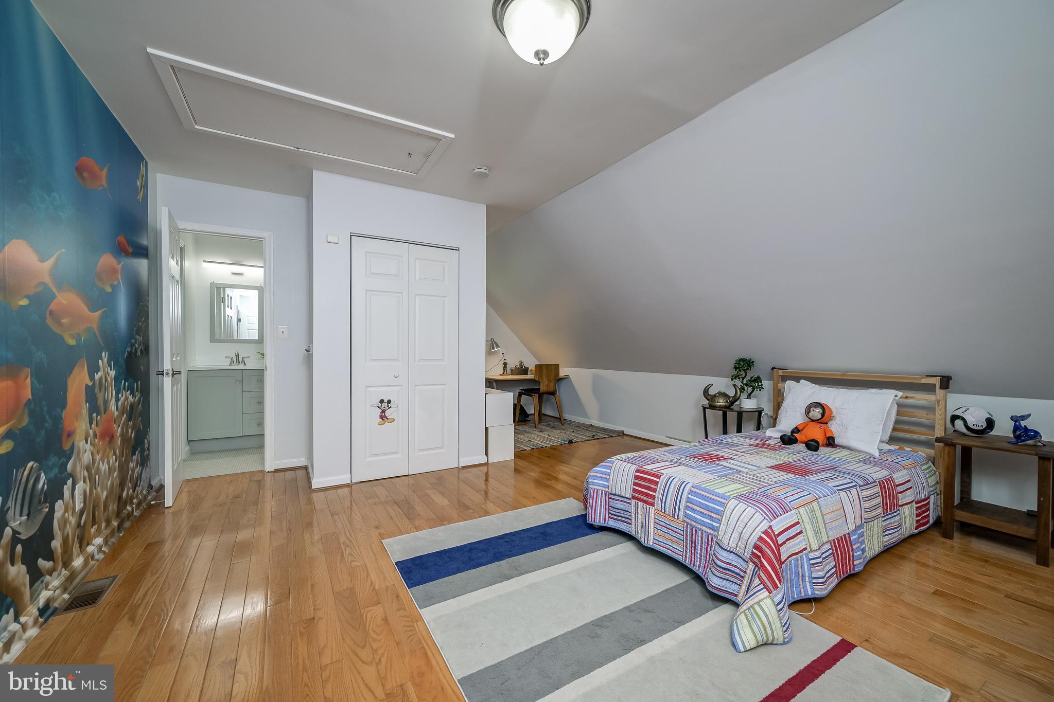 HARLOW - Residential