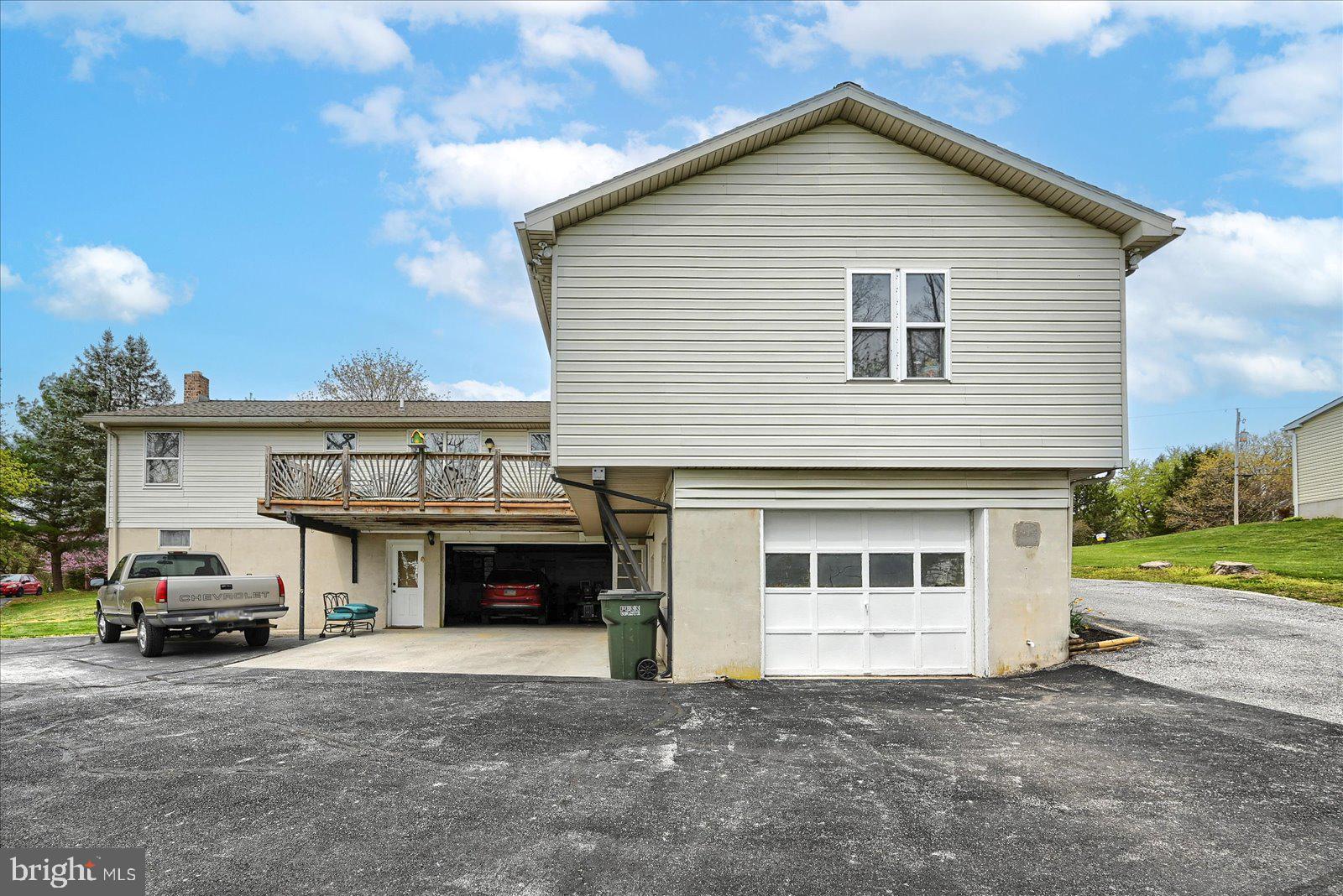 SPRING GROVE - Residential