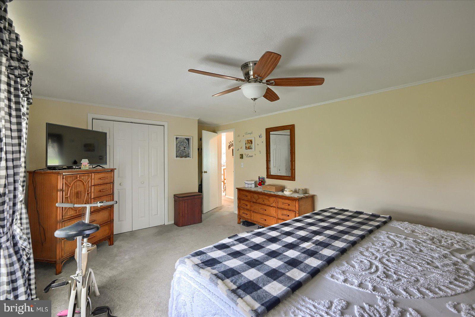 SPRING GROVE - Residential