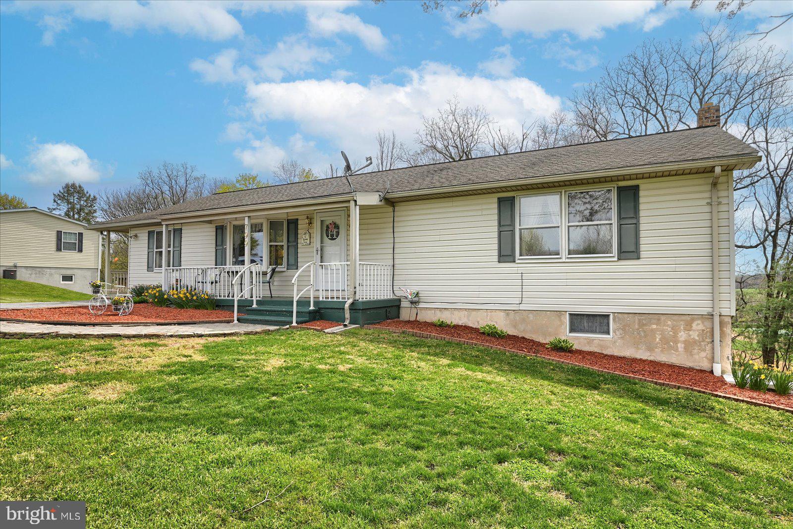 SPRING GROVE - Residential