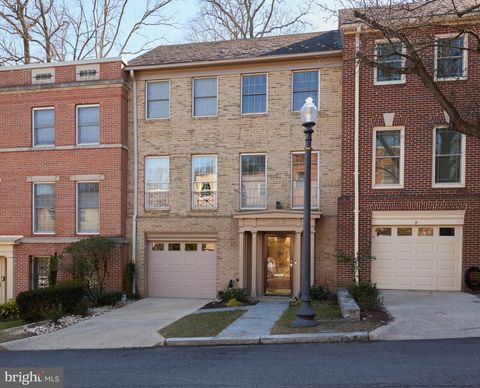 2712 UNICORN LANE NW WASHINGTON DC 20015