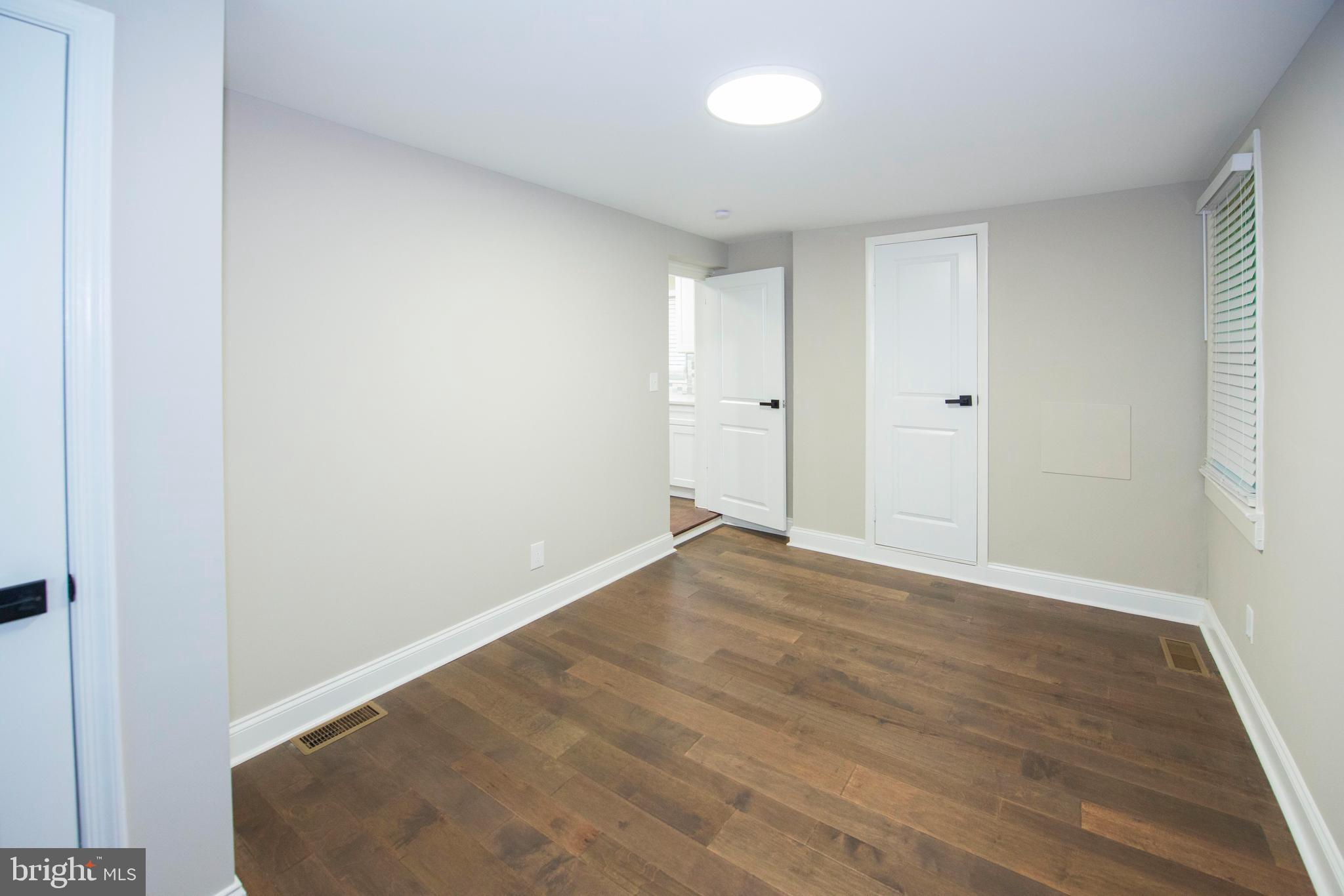 WOODLAWN - Residential