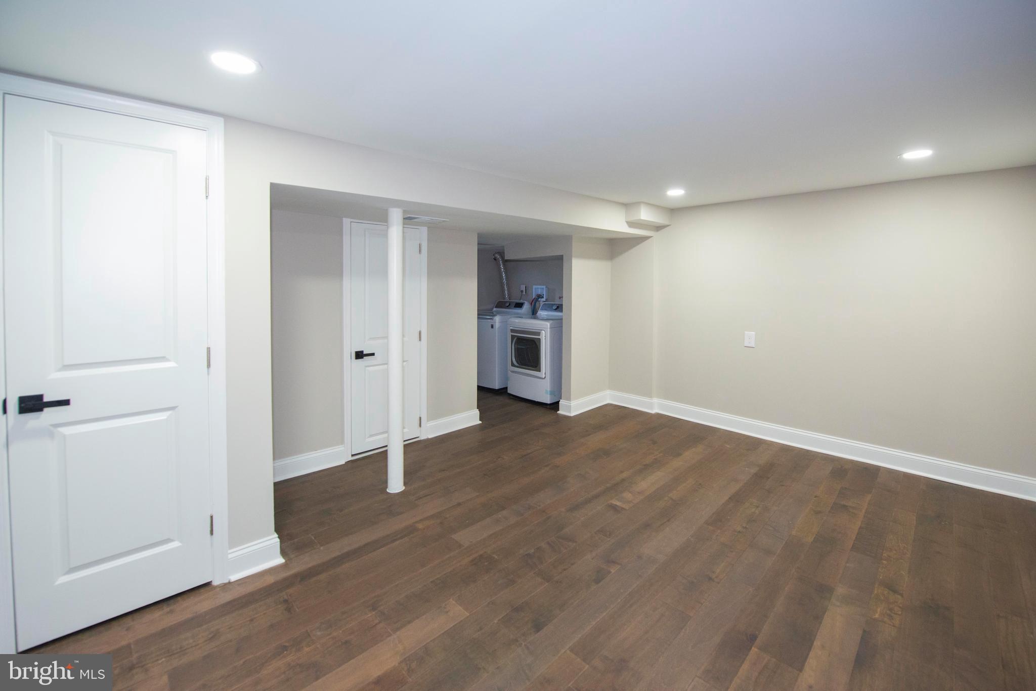 WOODLAWN - Residential