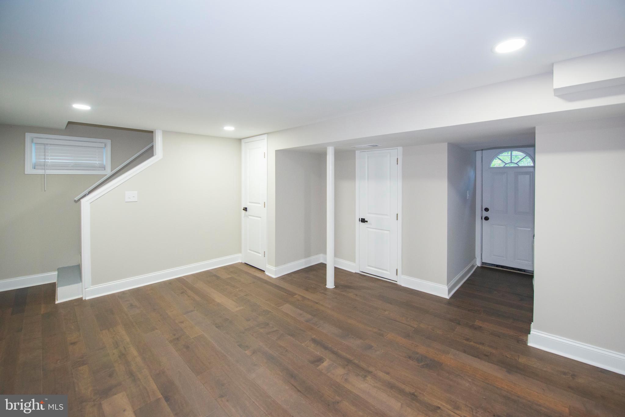 WOODLAWN - Residential