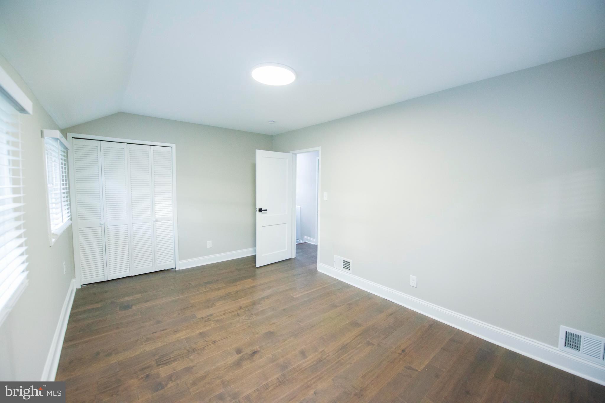 WOODLAWN - Residential