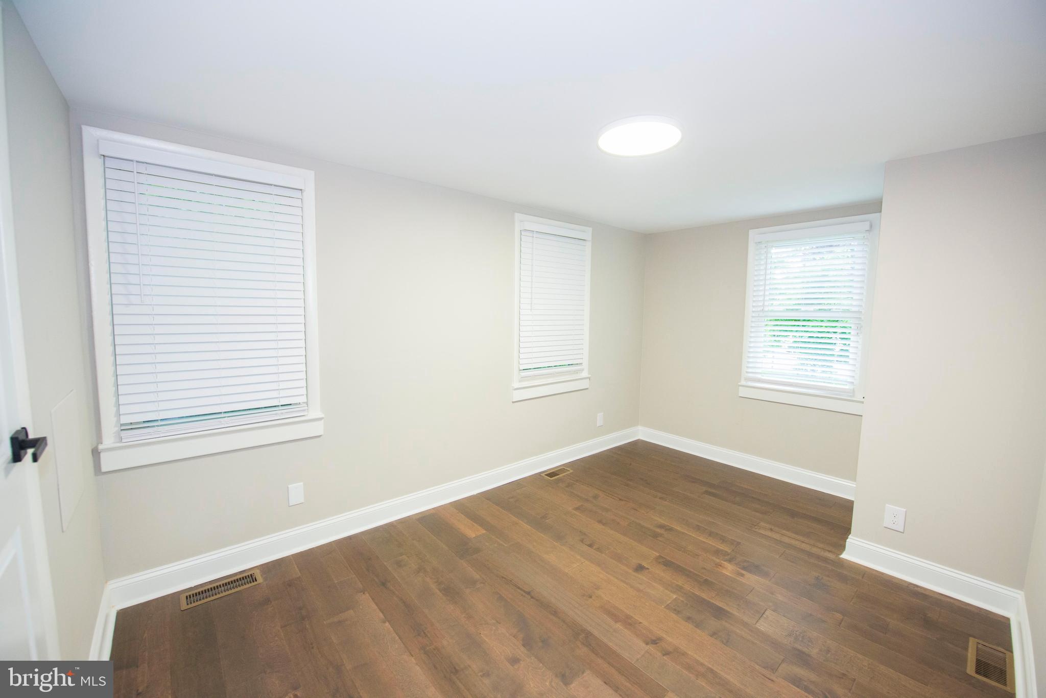 WOODLAWN - Residential