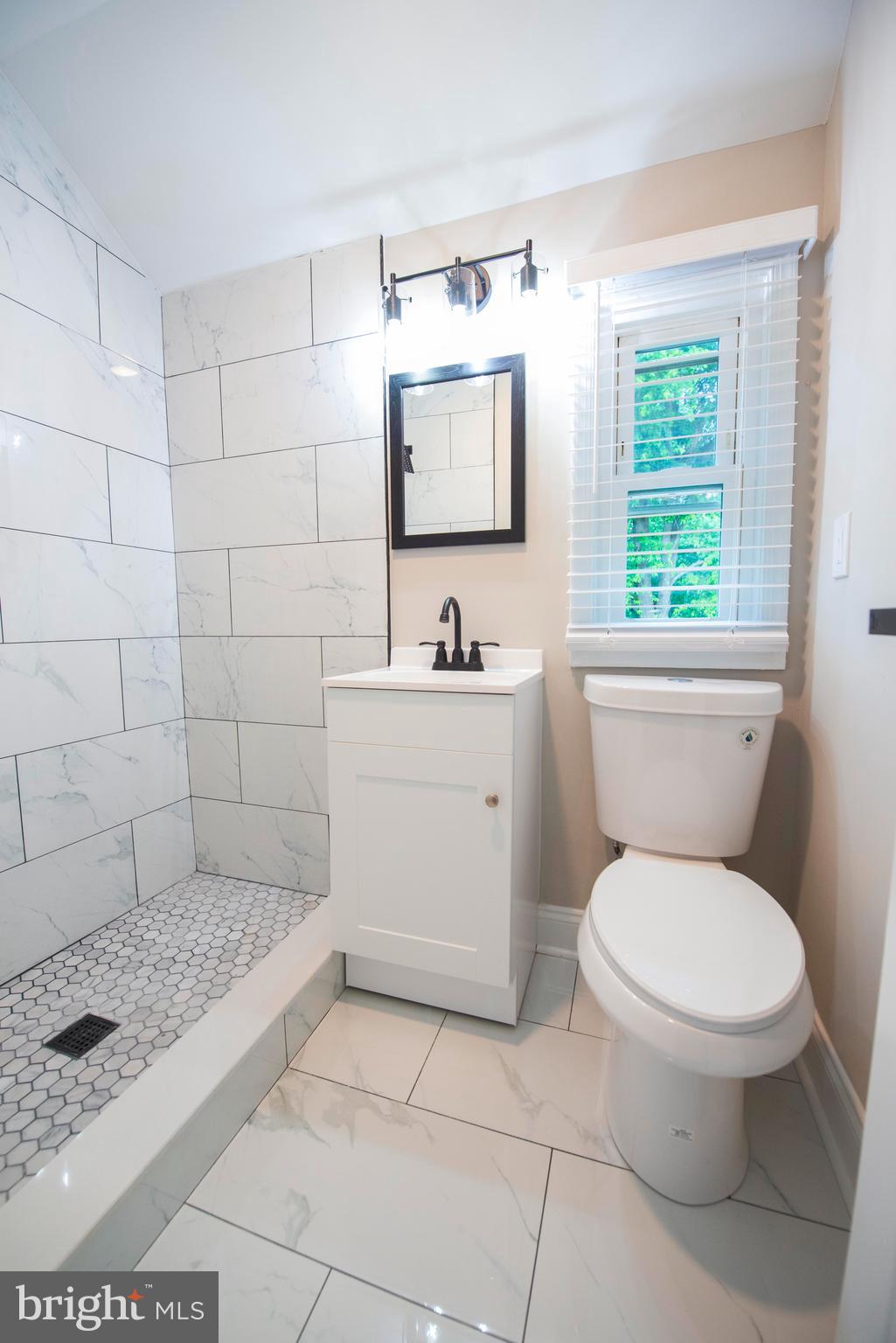 WOODLAWN - Residential