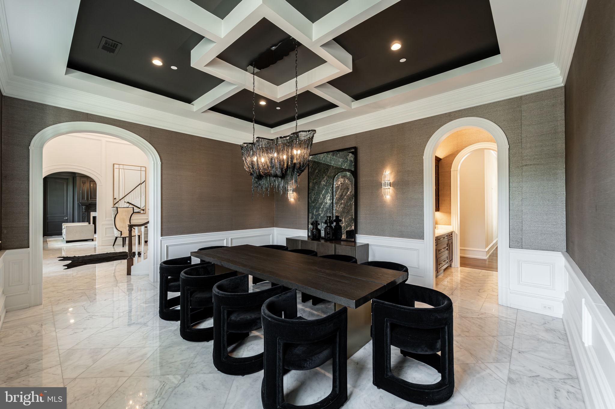 POTOMAC VILLAGE - Residential