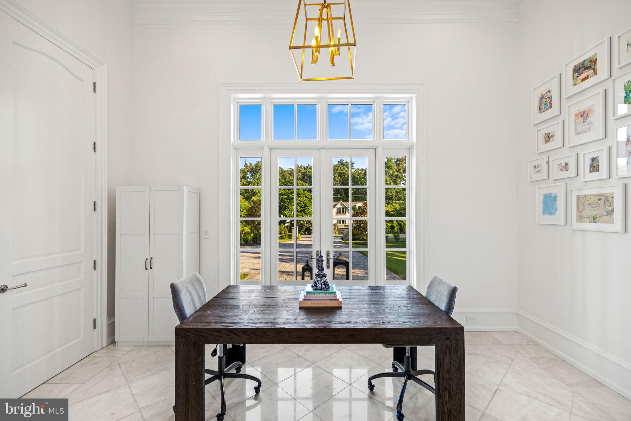 POTOMAC VILLAGE - Residential