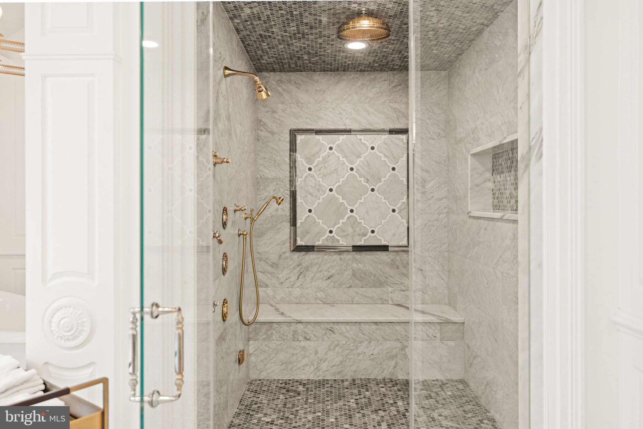 POTOMAC VILLAGE - Residential