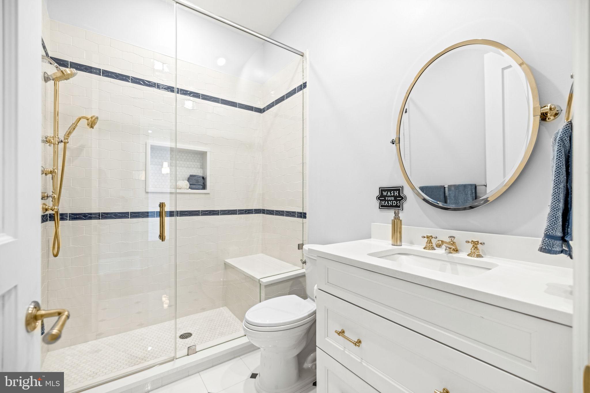 POTOMAC VILLAGE - Residential