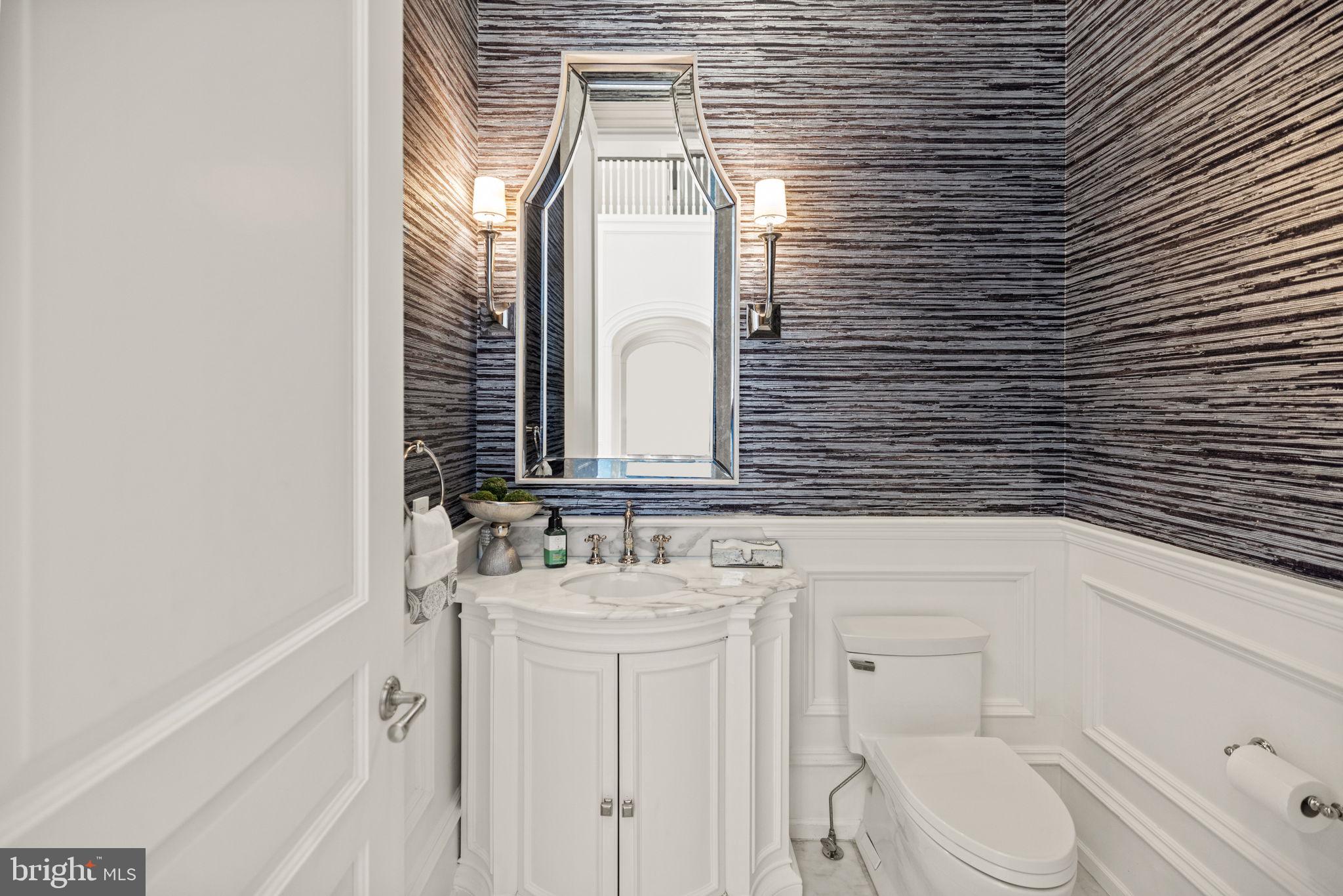 POTOMAC VILLAGE - Residential