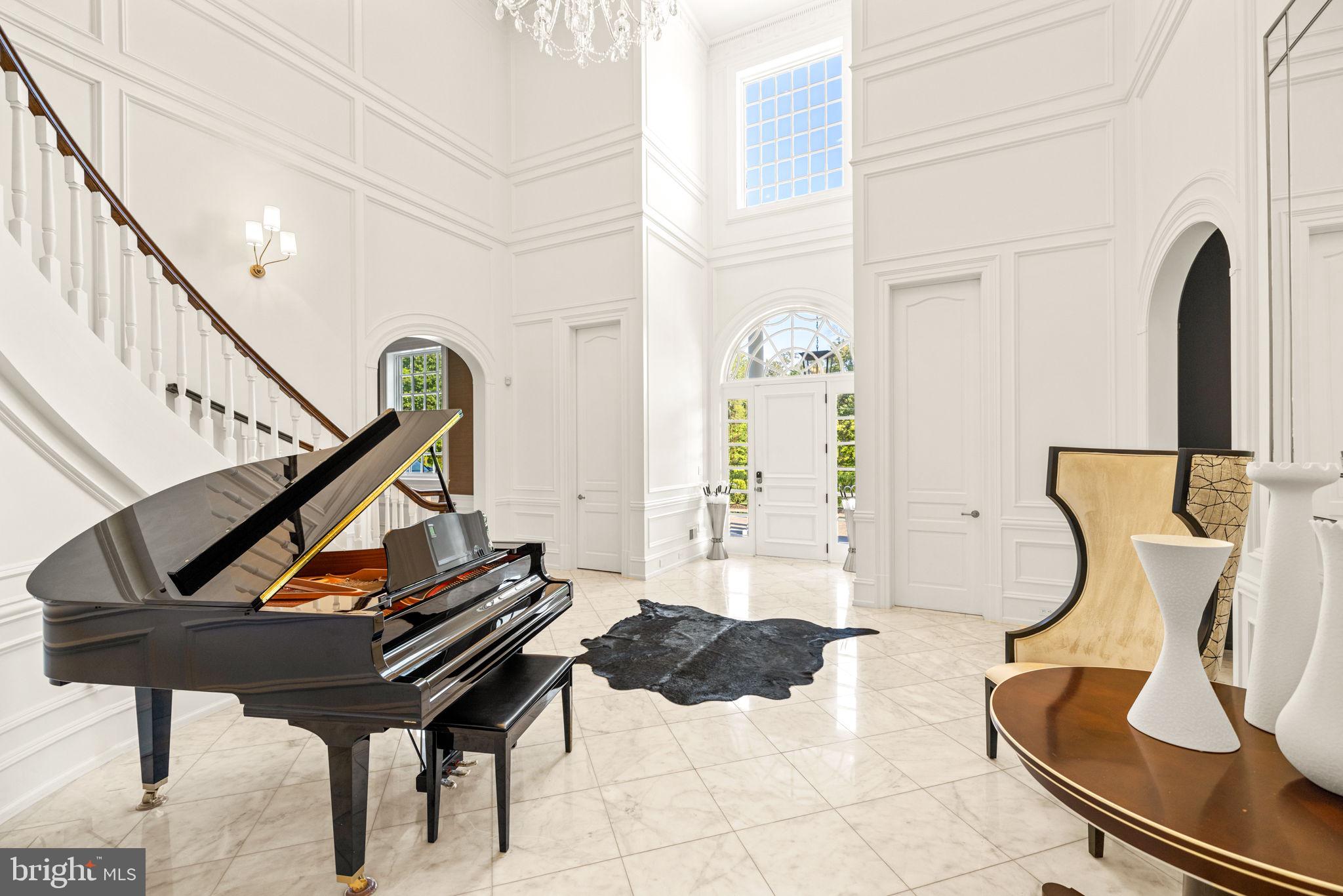 POTOMAC VILLAGE - Residential