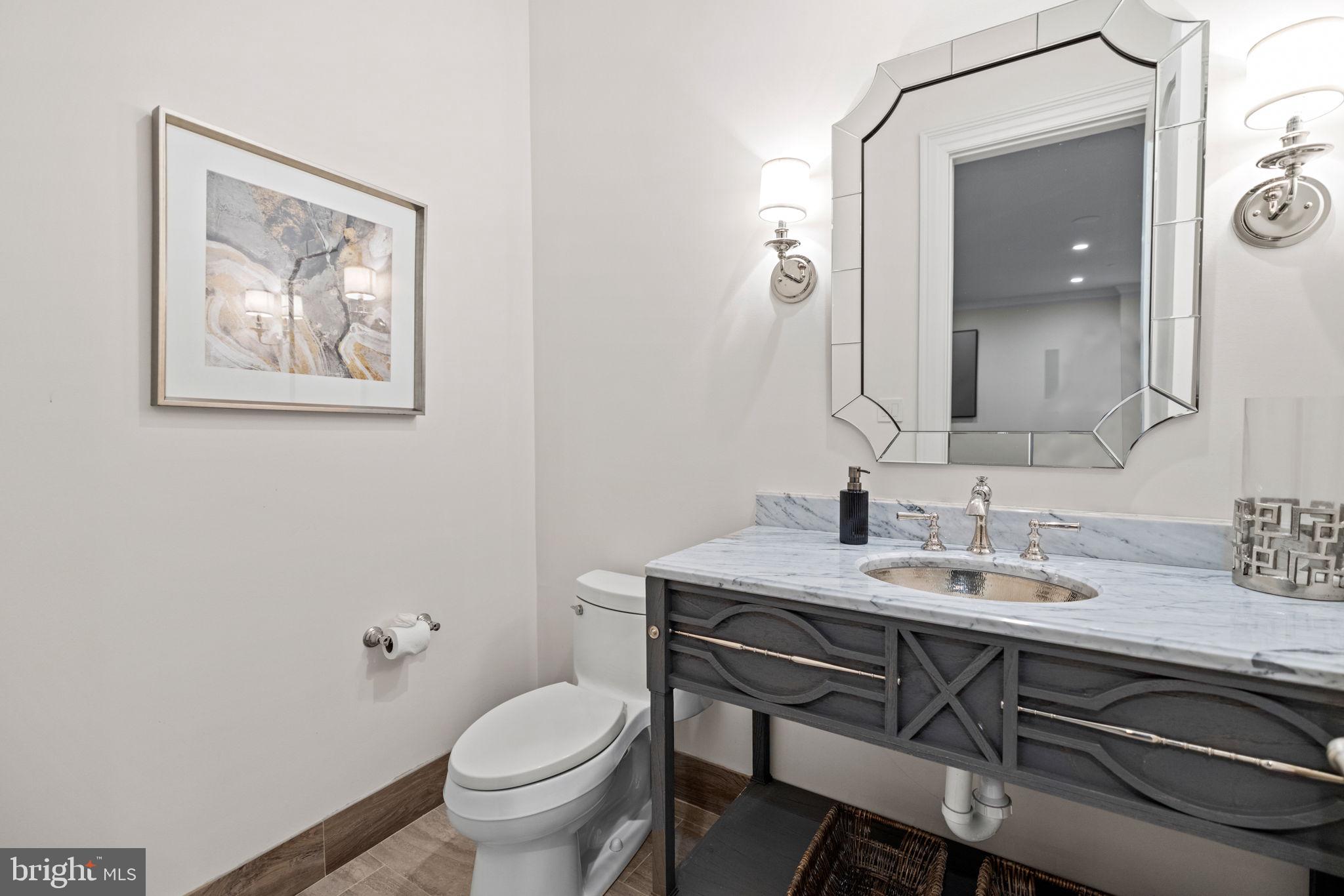 POTOMAC VILLAGE - Residential