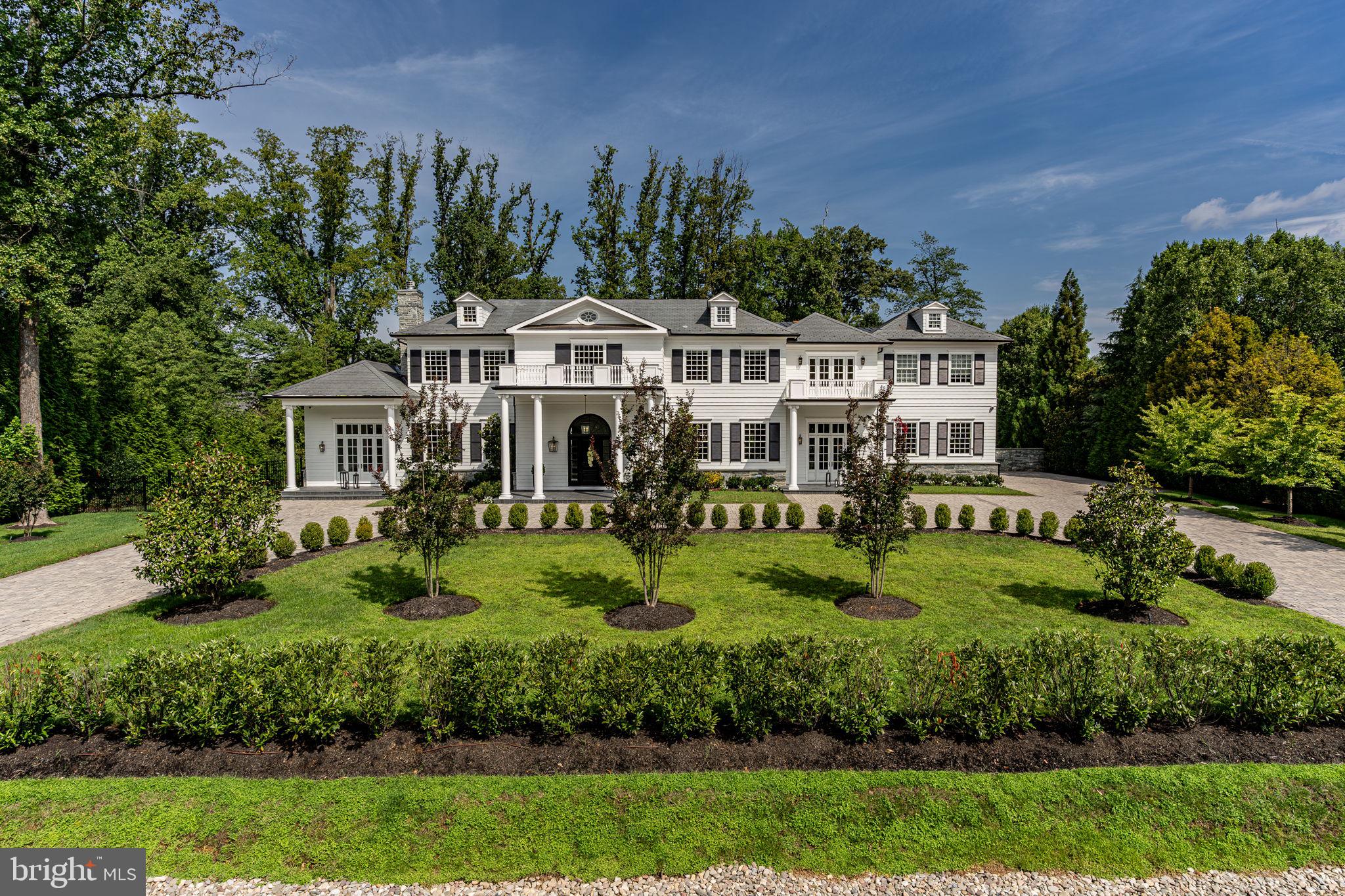 POTOMAC VILLAGE - Residential