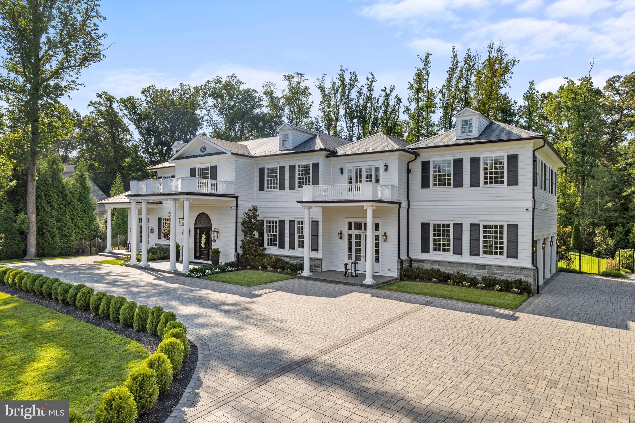 POTOMAC VILLAGE - Residential