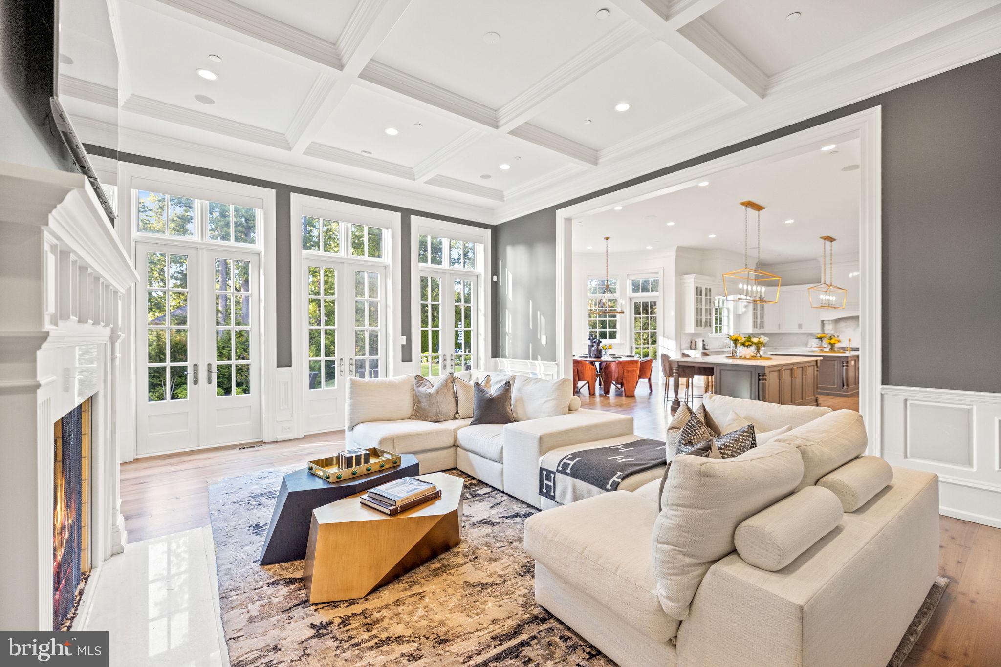 POTOMAC VILLAGE - Residential