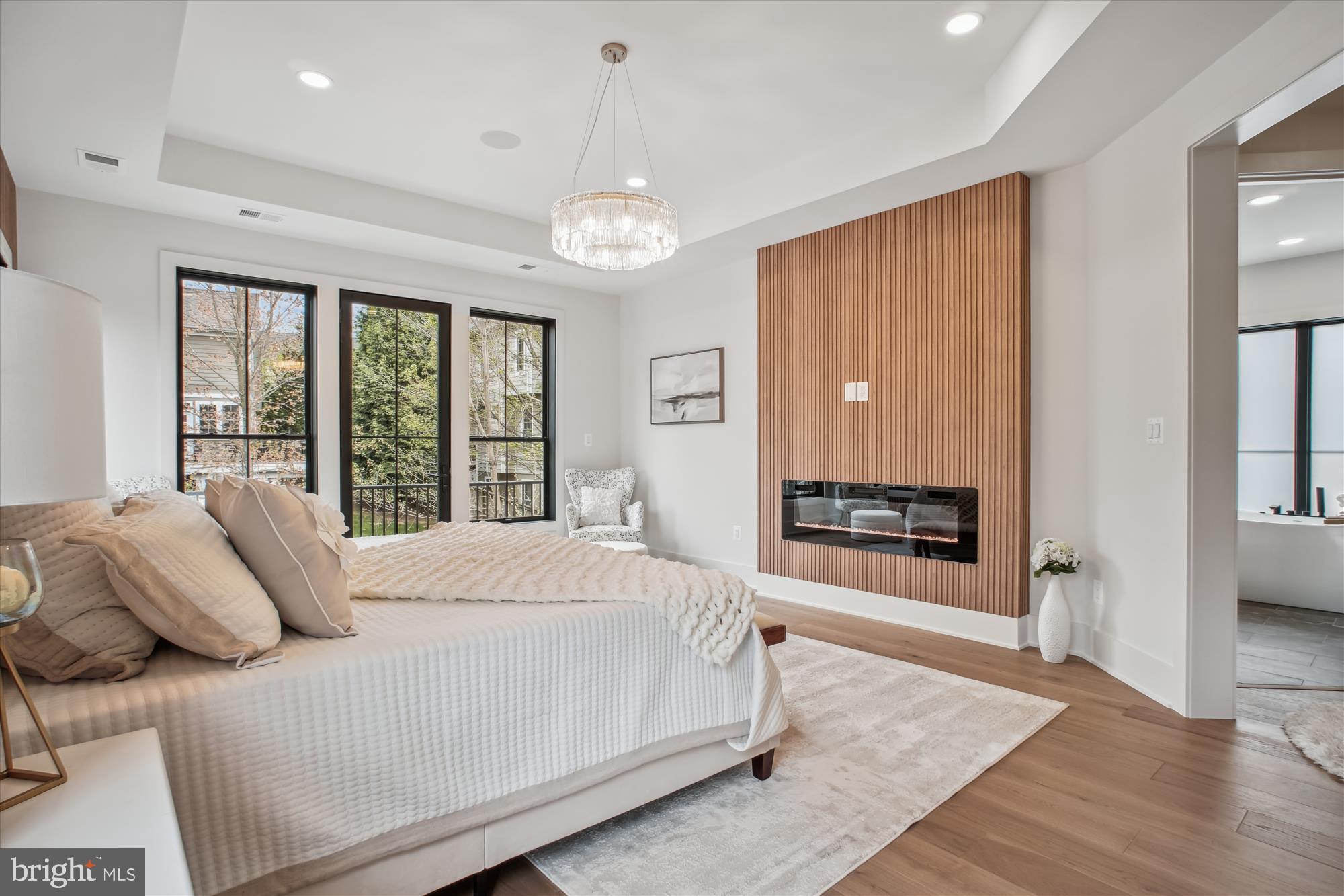 HALEMHURST - Residential