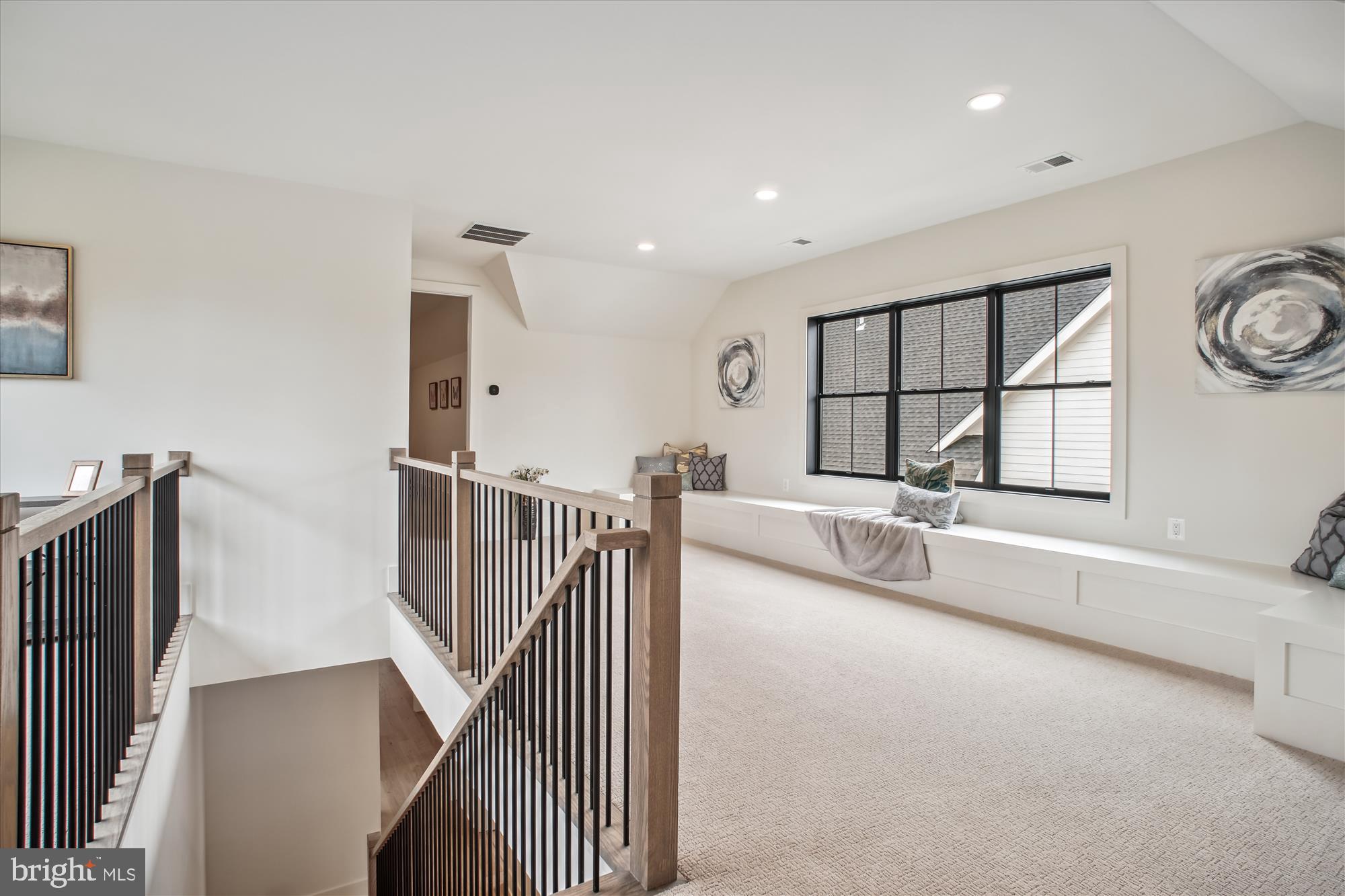 HALEMHURST - Residential