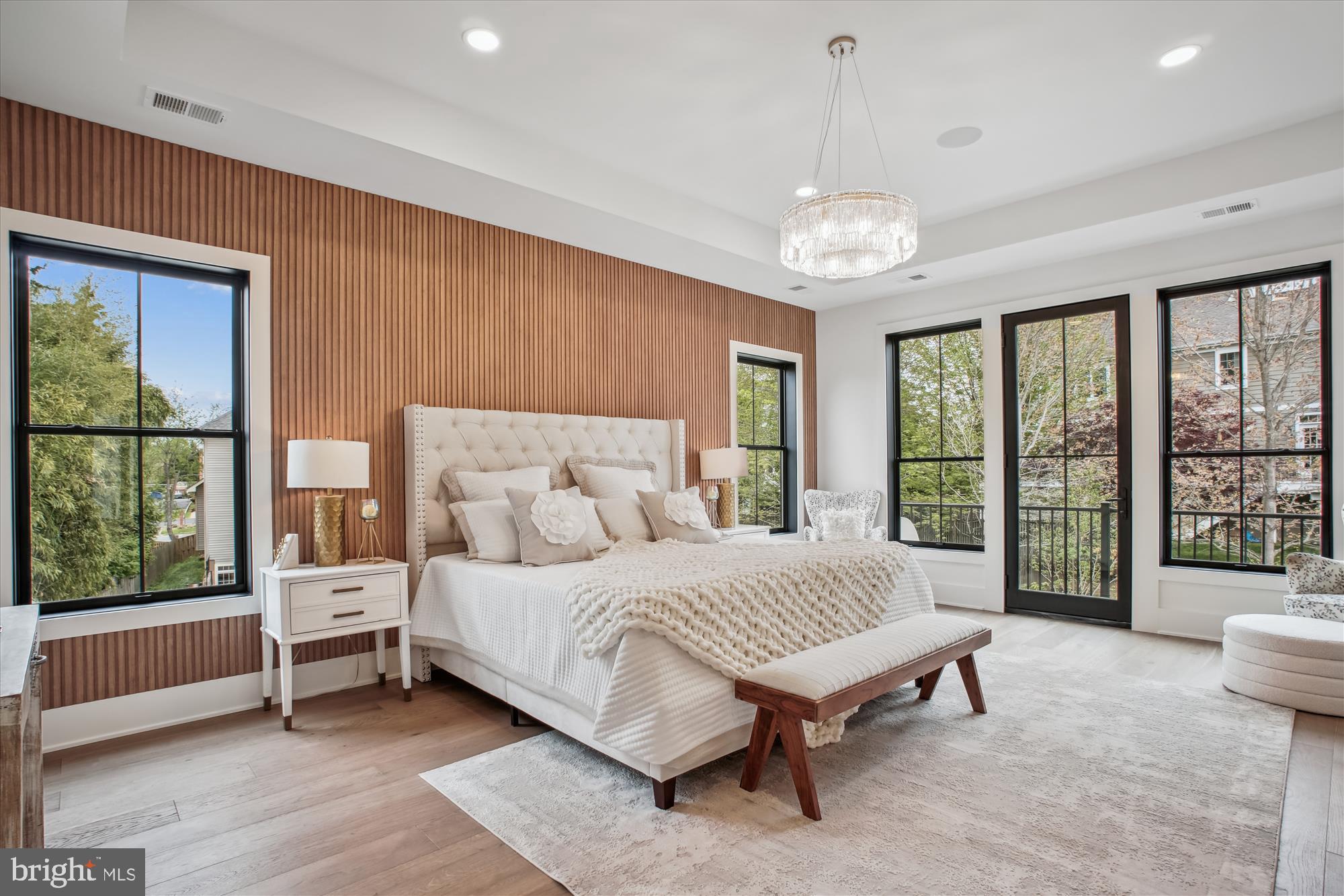 HALEMHURST - Residential