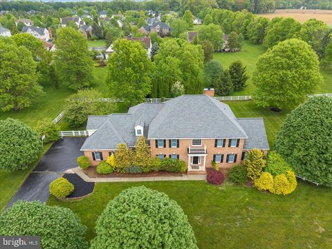 22 HILLTOWN COURT PLAINSBORO NJ 08536