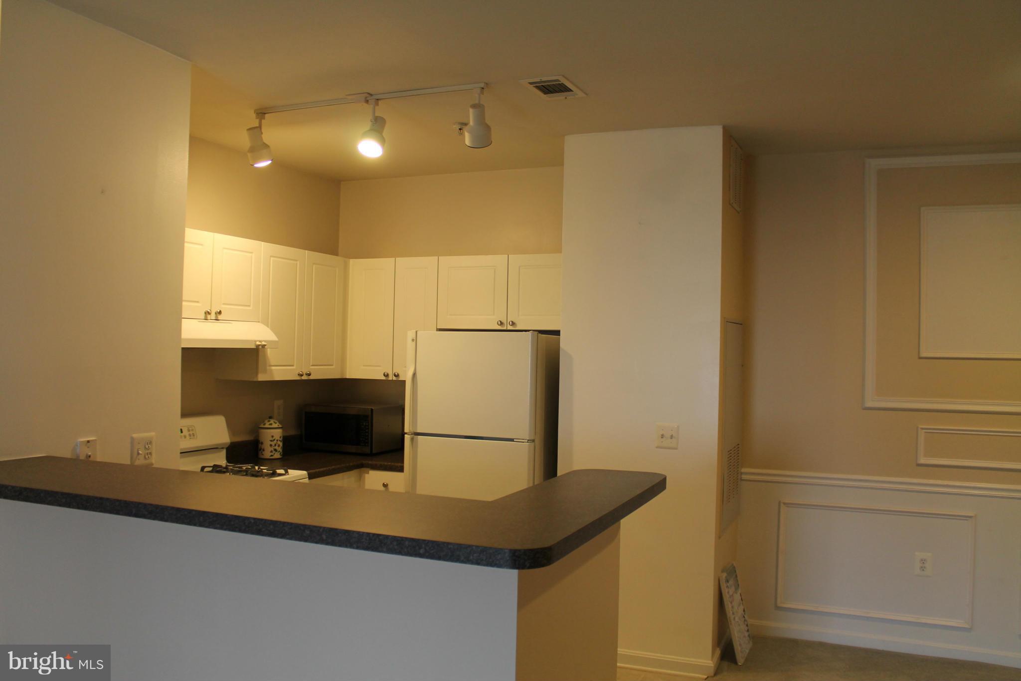 FAIRFAX RIDGE - Residential Lease