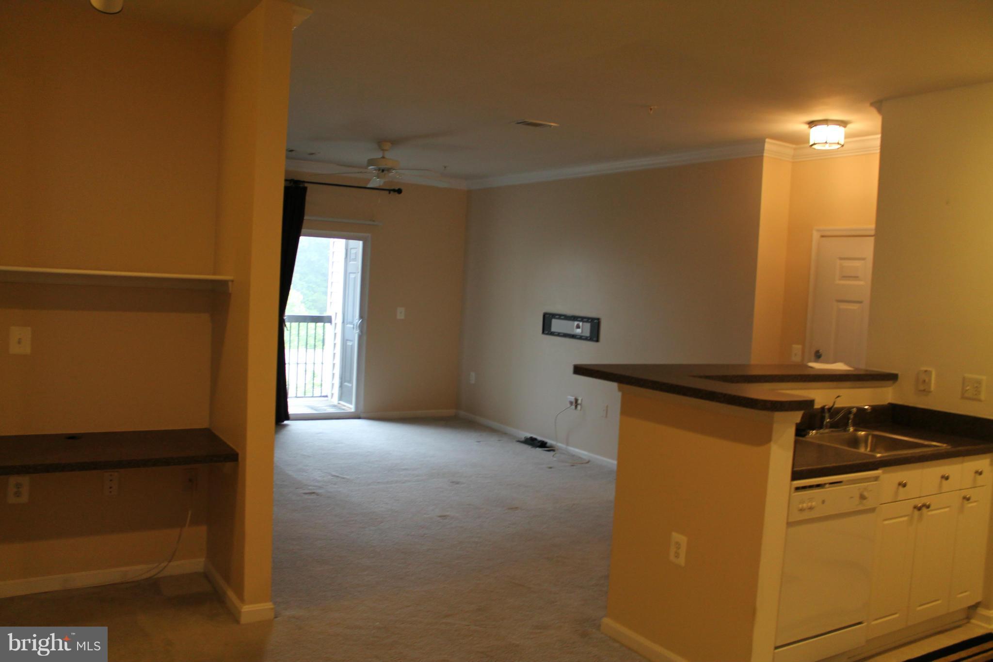 FAIRFAX RIDGE - Residential Lease