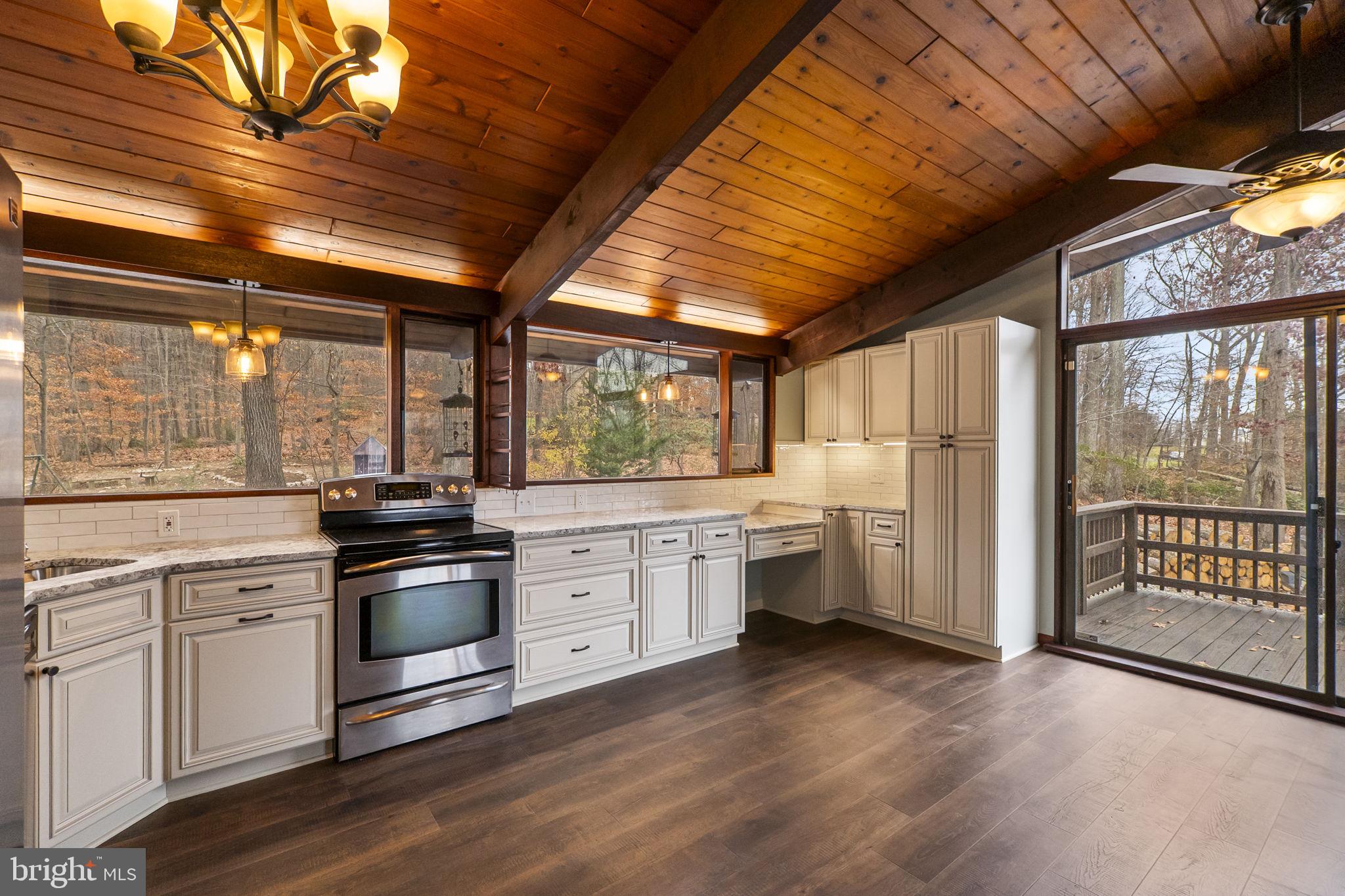 WILBUR WOODS - Residential