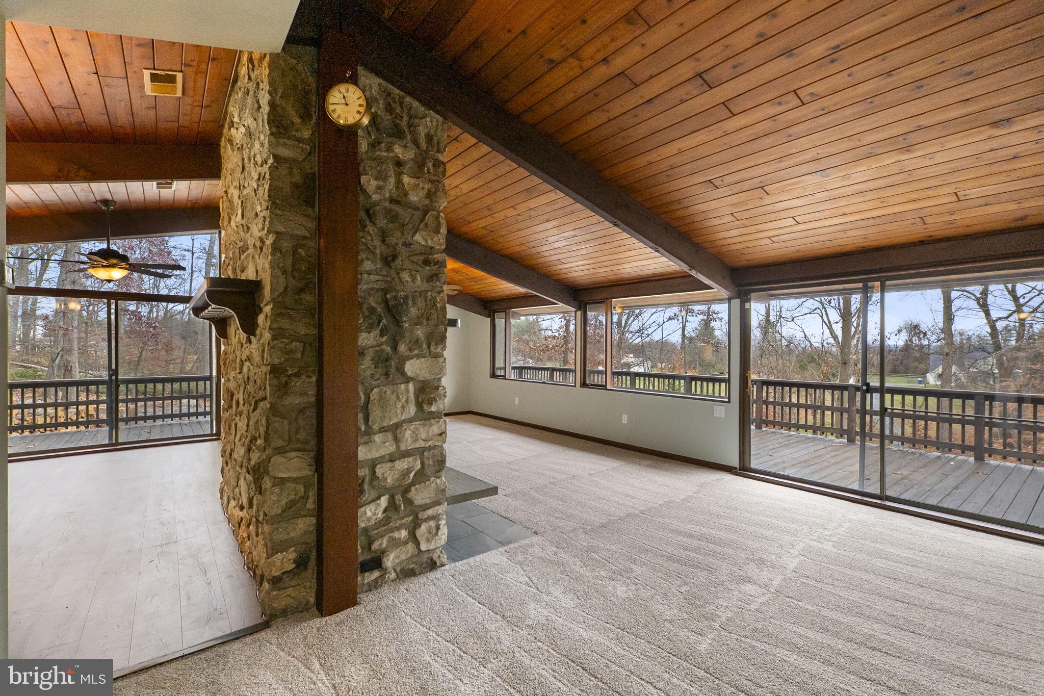 WILBUR WOODS - Residential