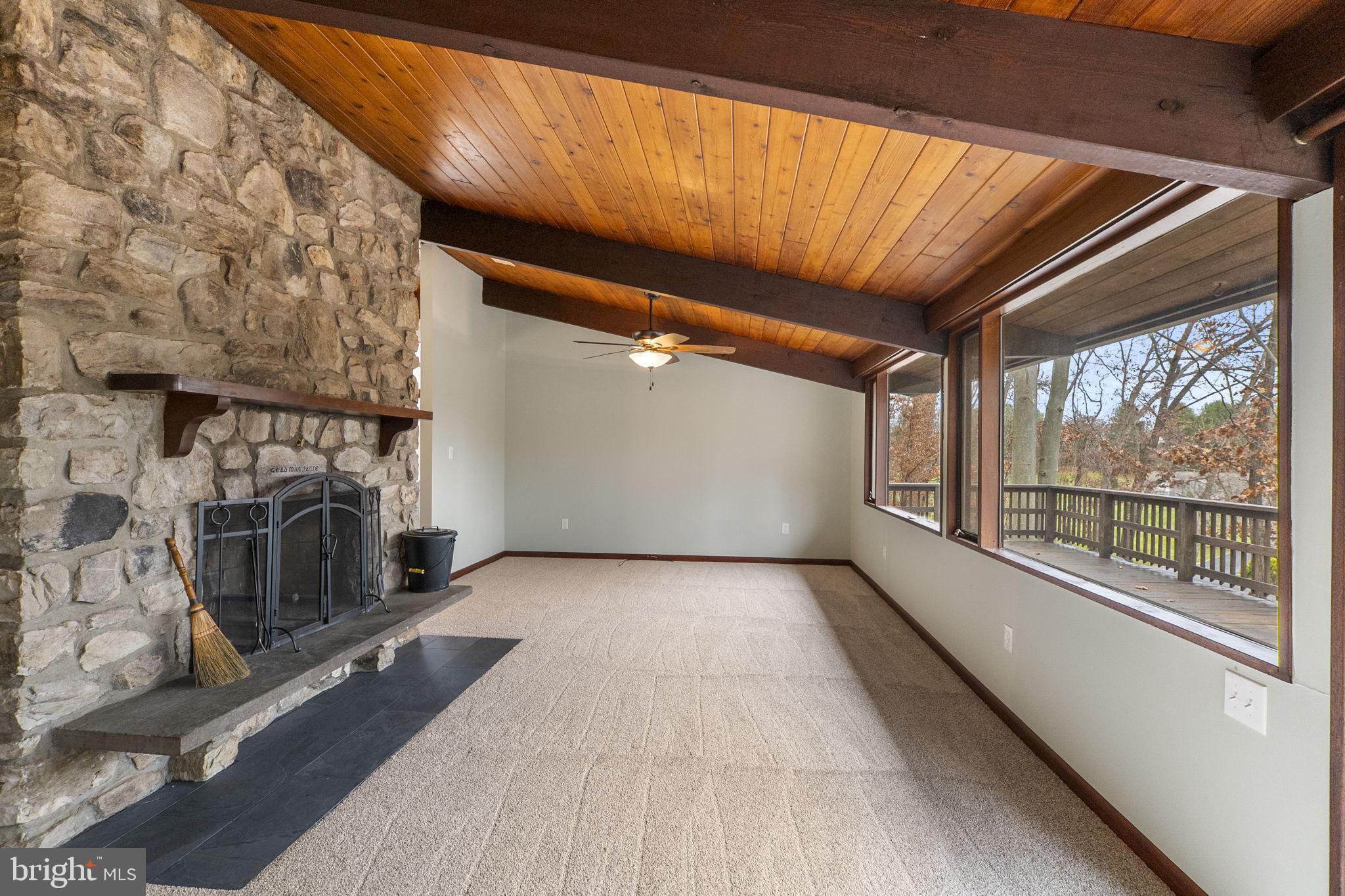 WILBUR WOODS - Residential