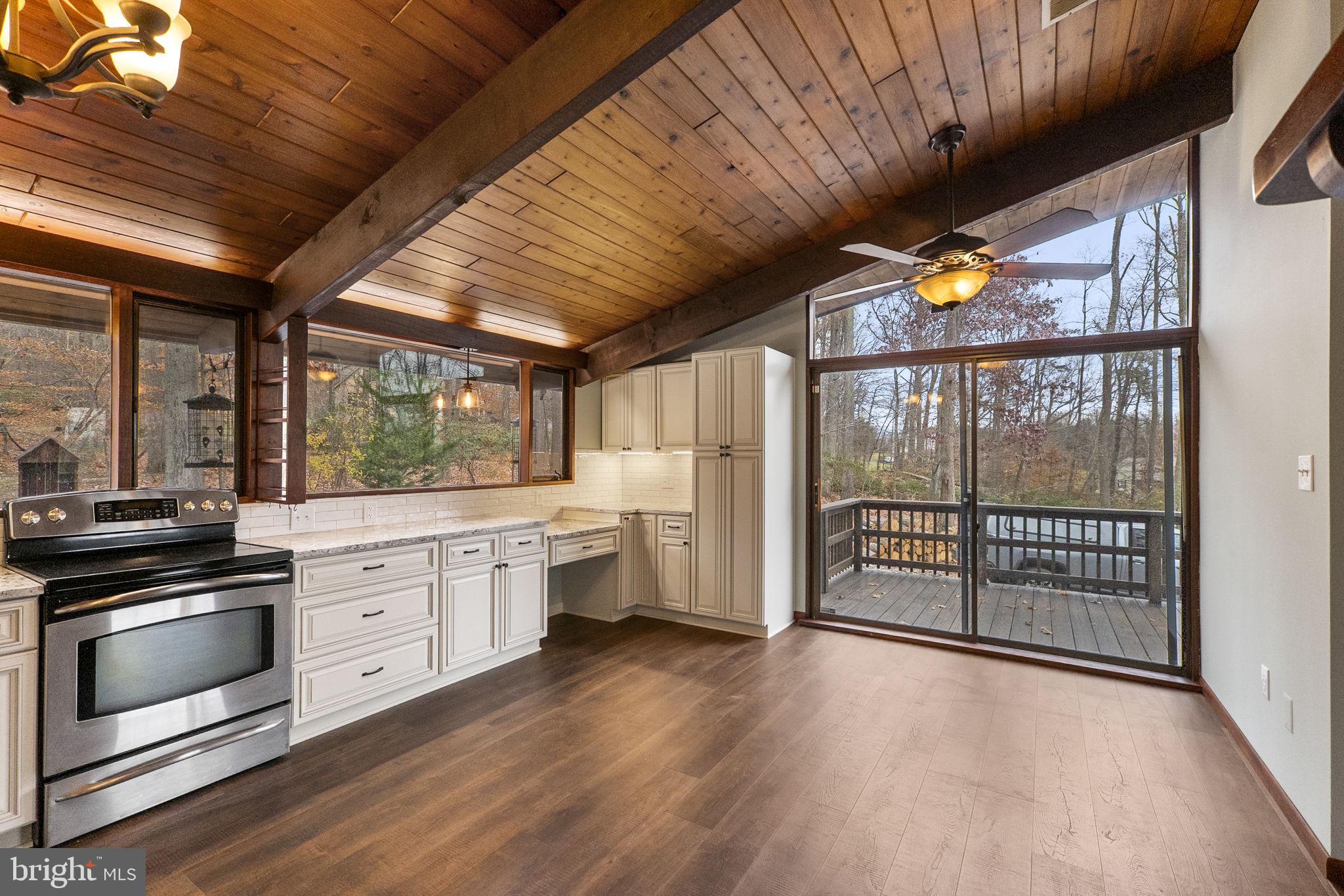 WILBUR WOODS - Residential