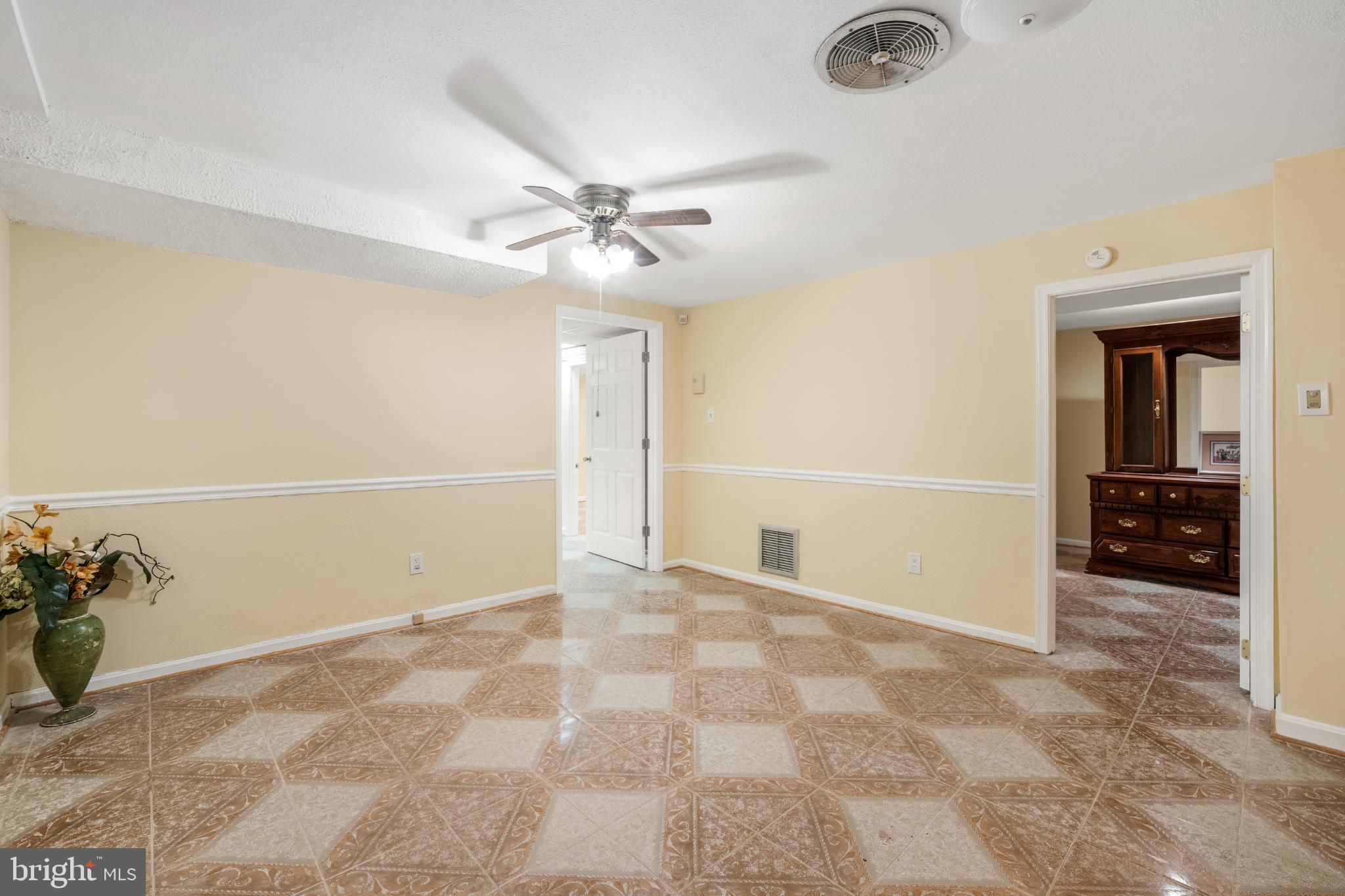 GARRETT FOREST - Residential