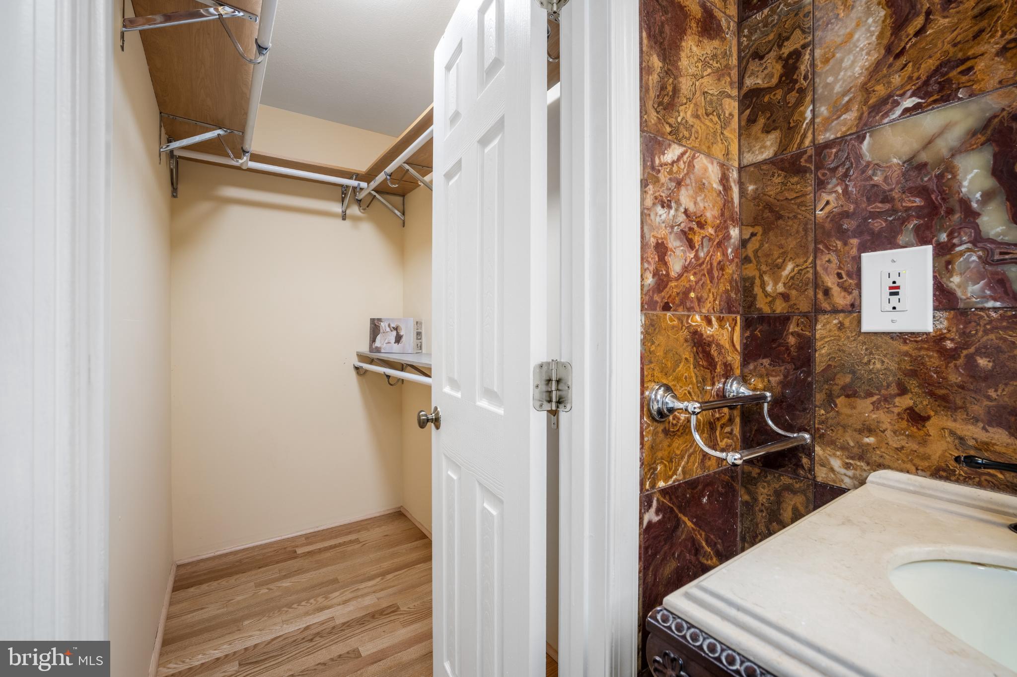 GARRETT FOREST - Residential