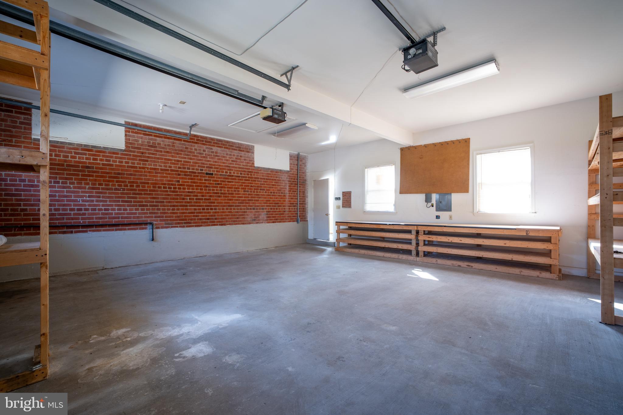 GARRETT FOREST - Residential