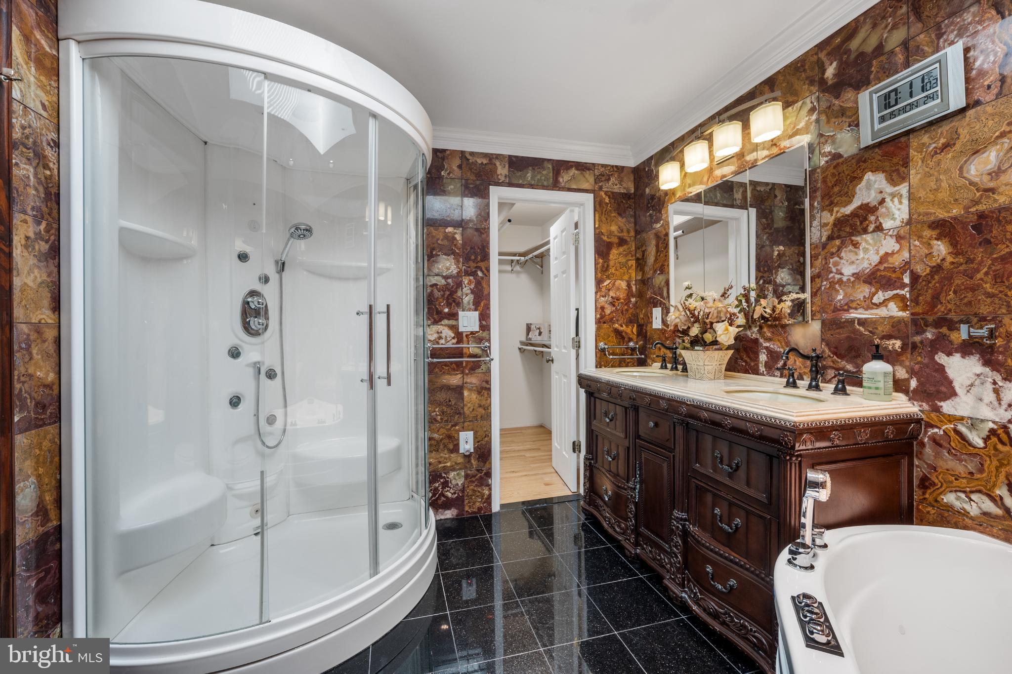 GARRETT FOREST - Residential