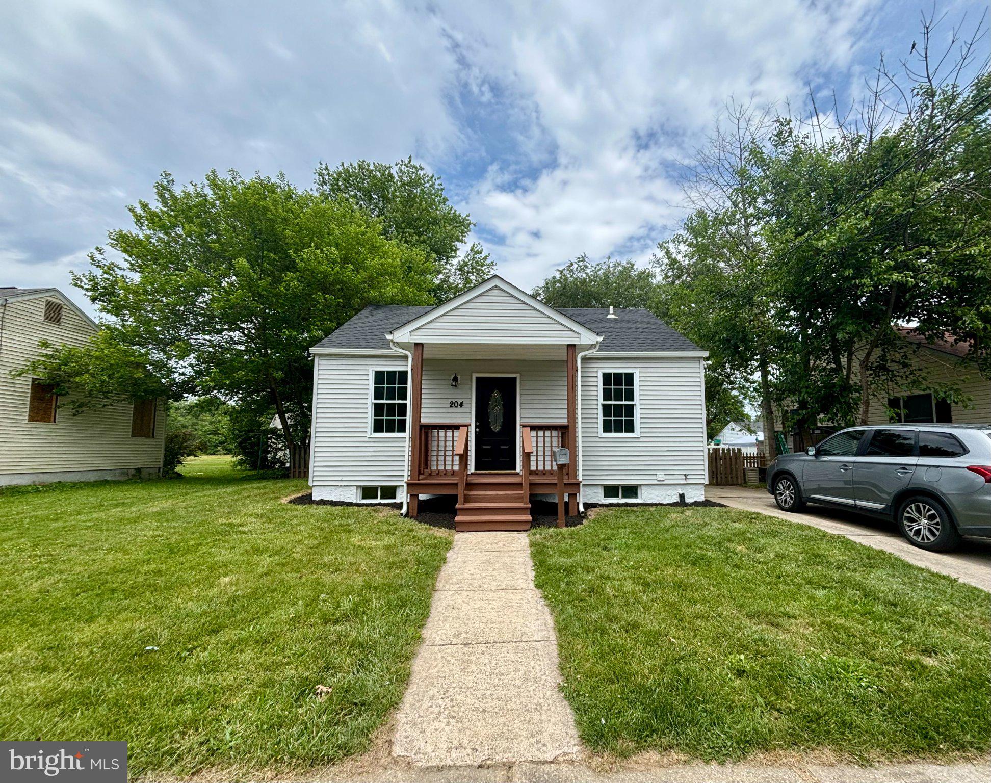 204 DARLINGTON AVENUE