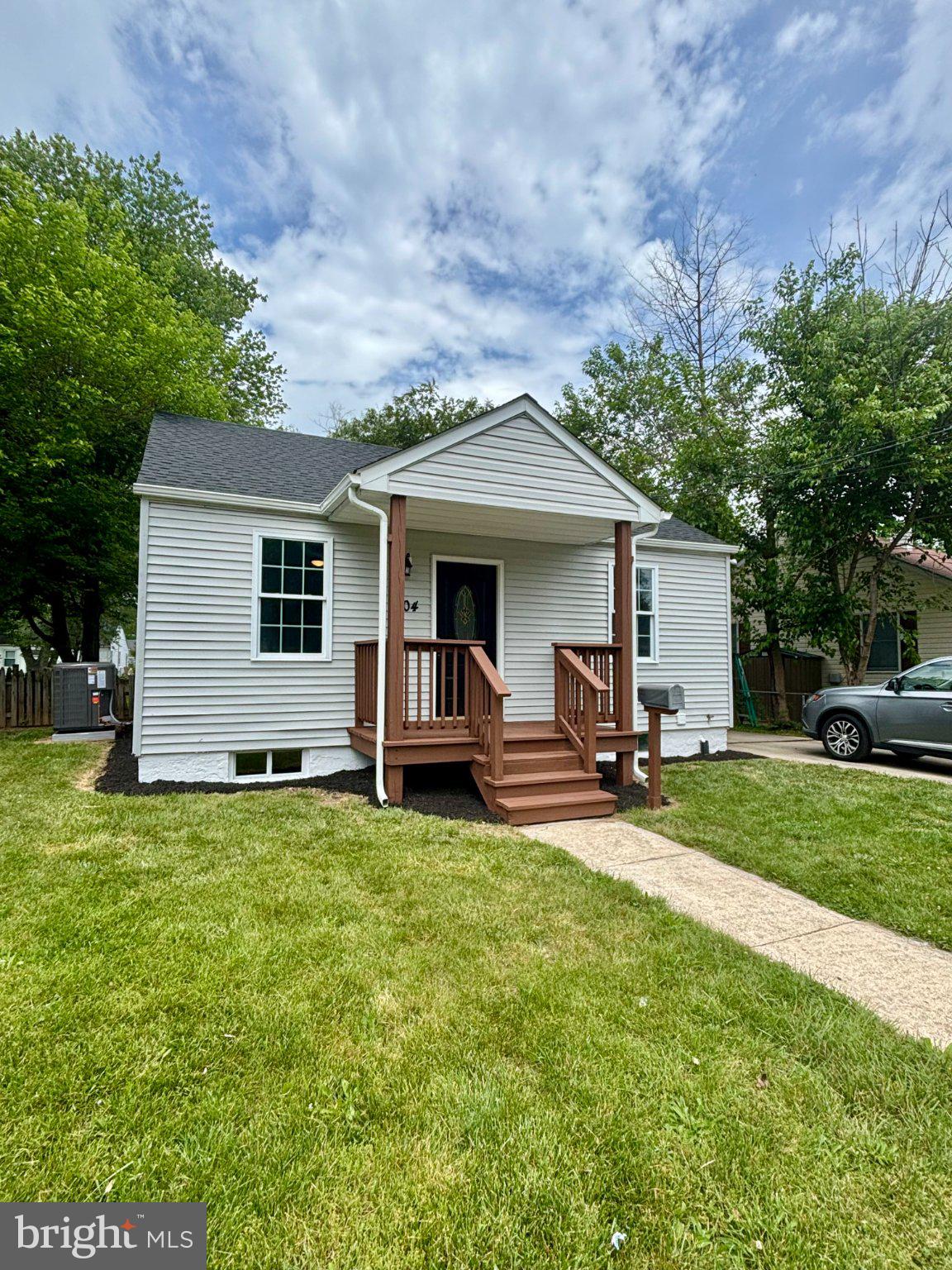 204 DARLINGTON AVENUE