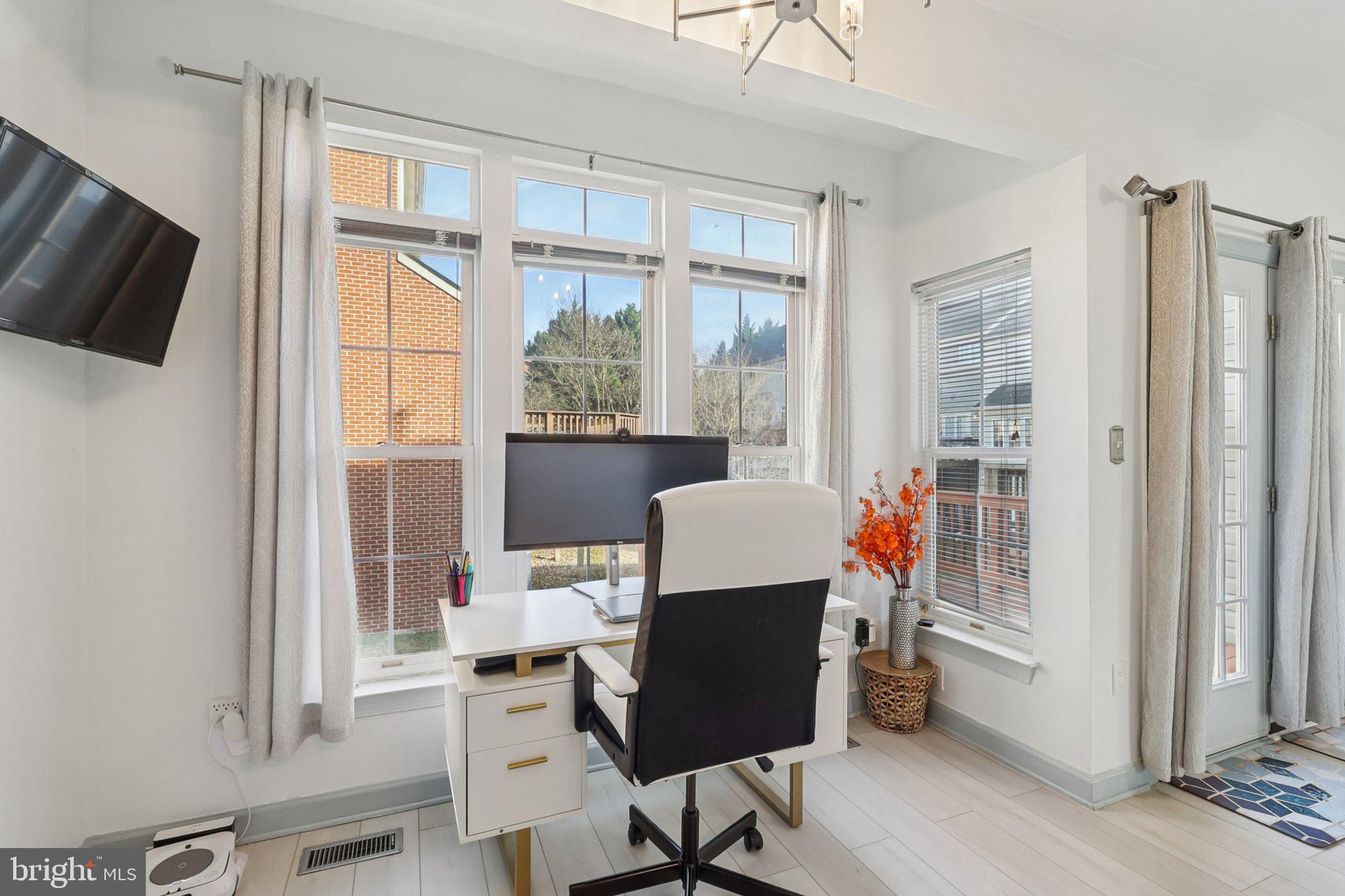 PARKER FARM - Residential